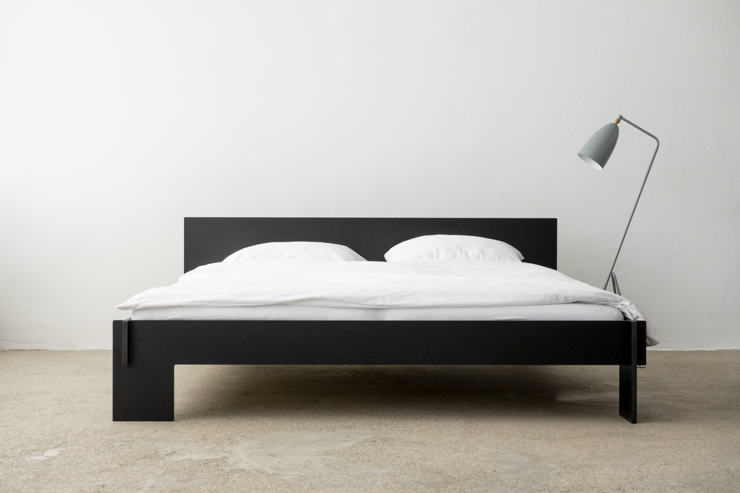  Seven sleeper bed with headboard Nils Holger Moormann
