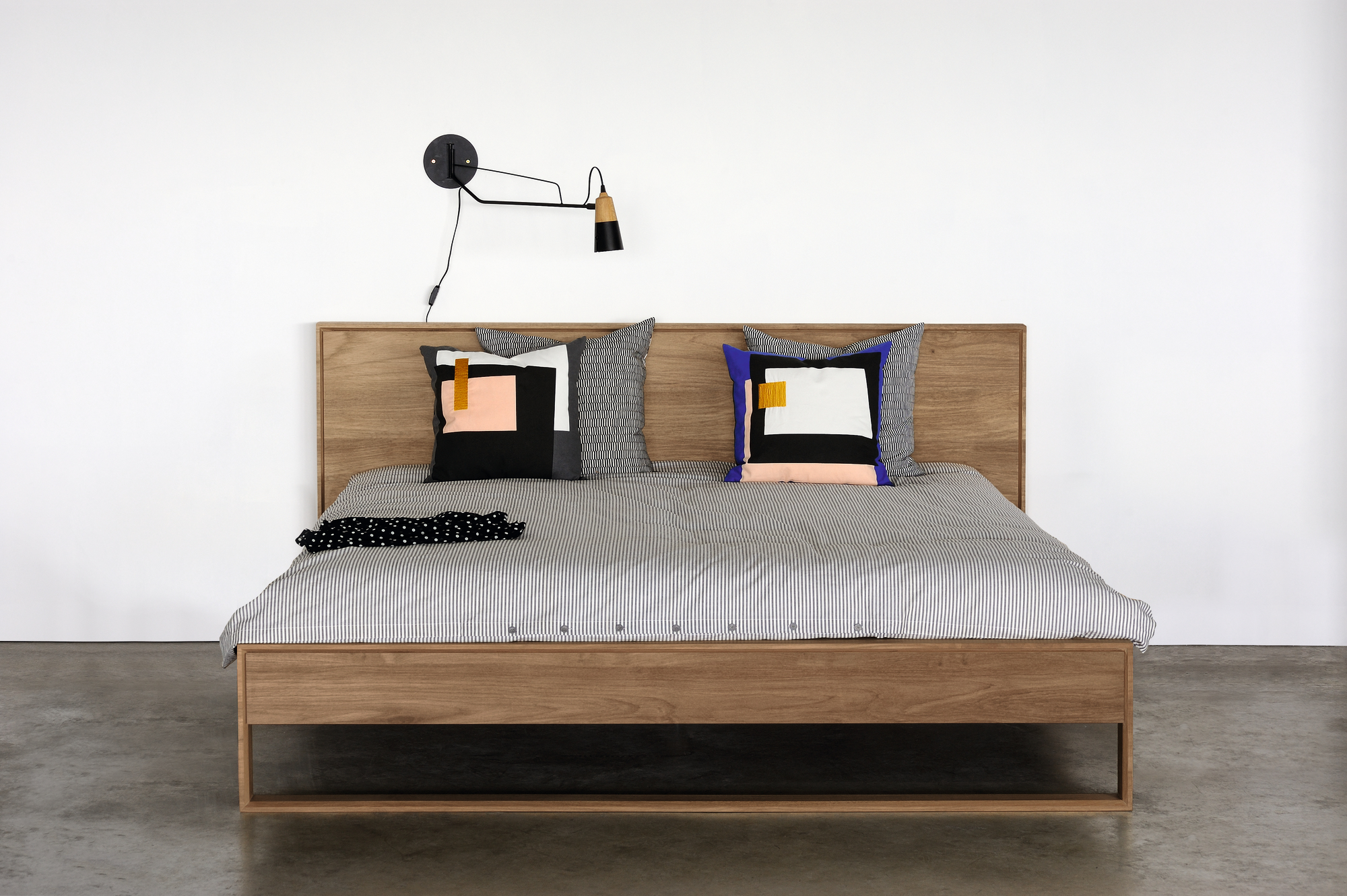 Nordic ll bed oak Ethnicraft