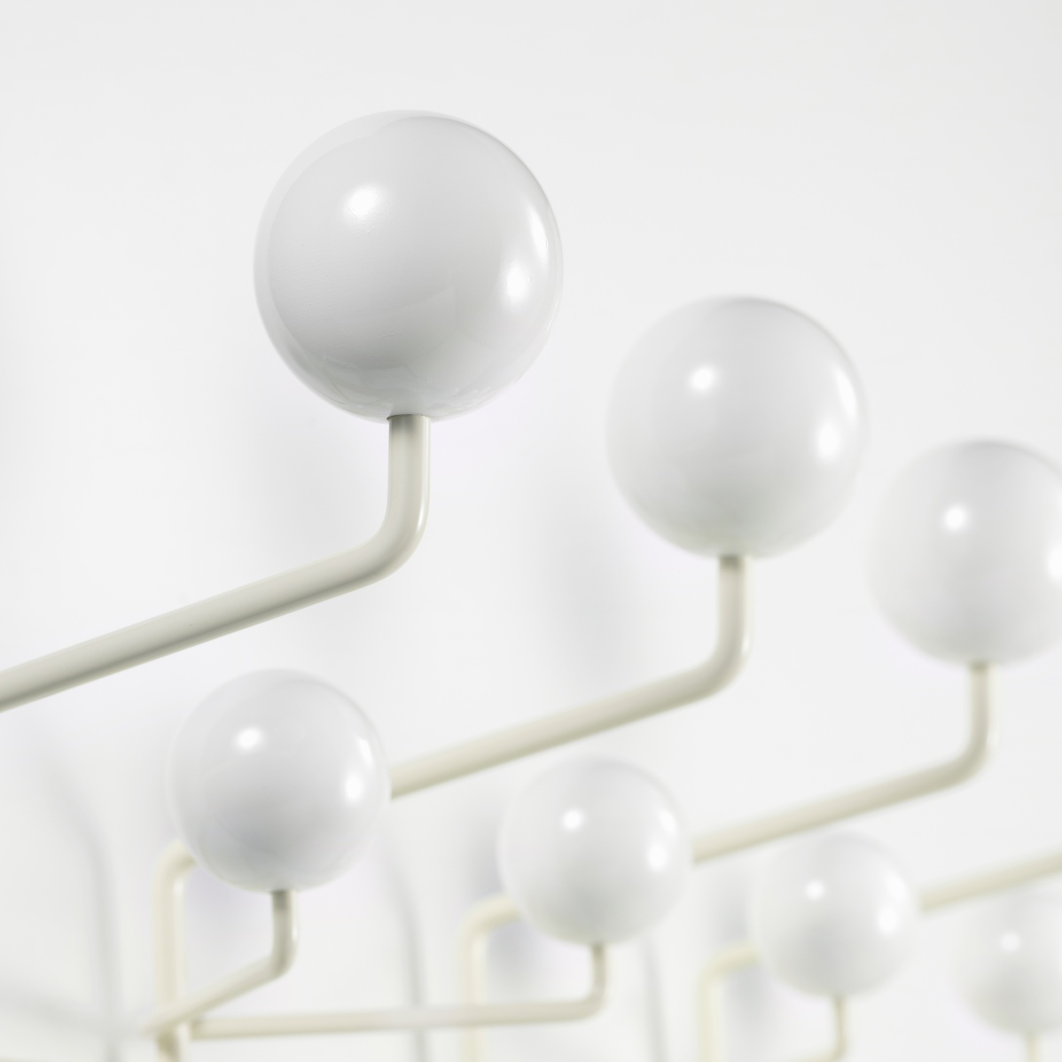 Eames Hang it all coat rack warm white Vitra 