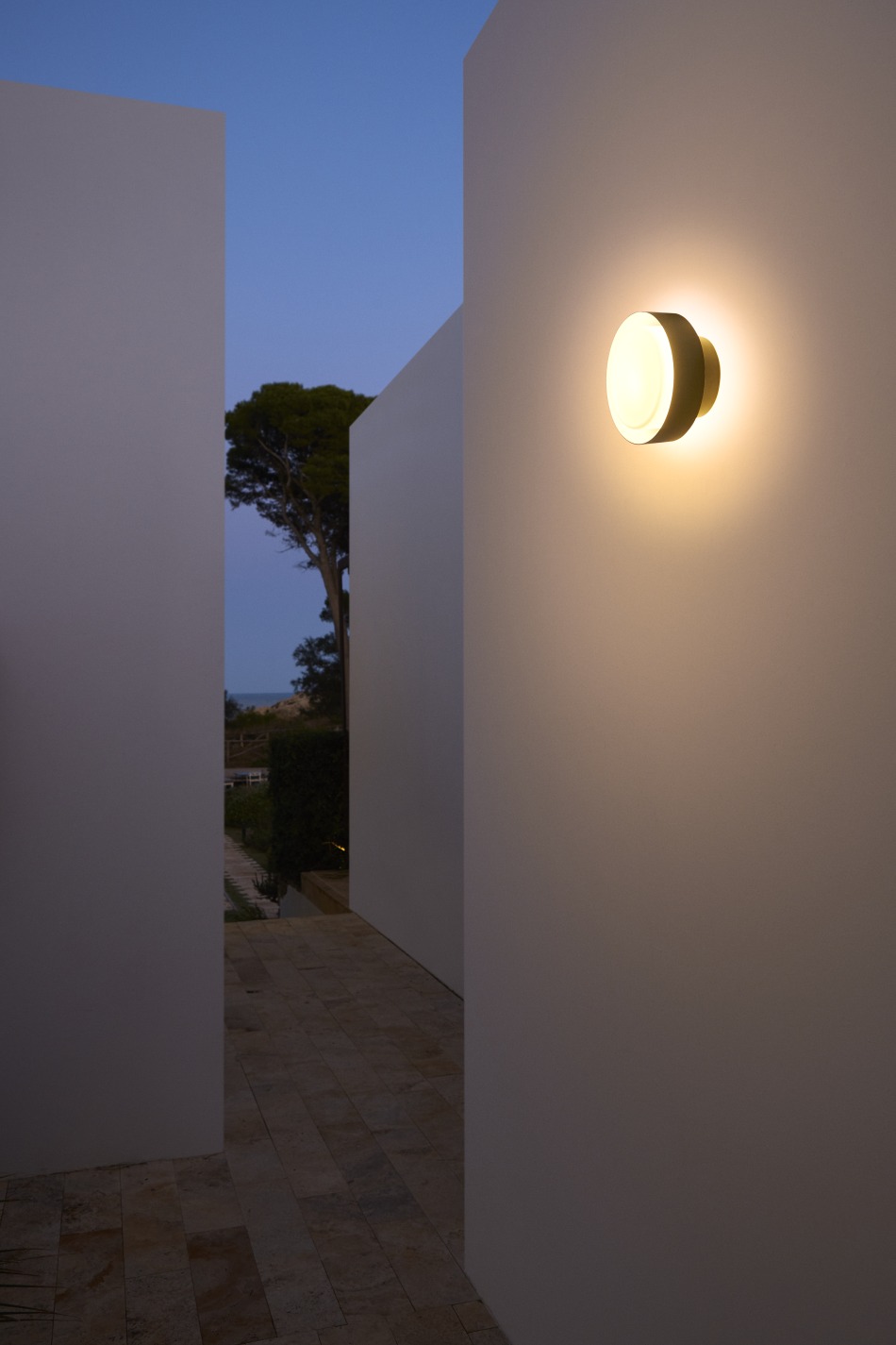 Plaff-On! 16 IP65 Wall light marset Rusty brown