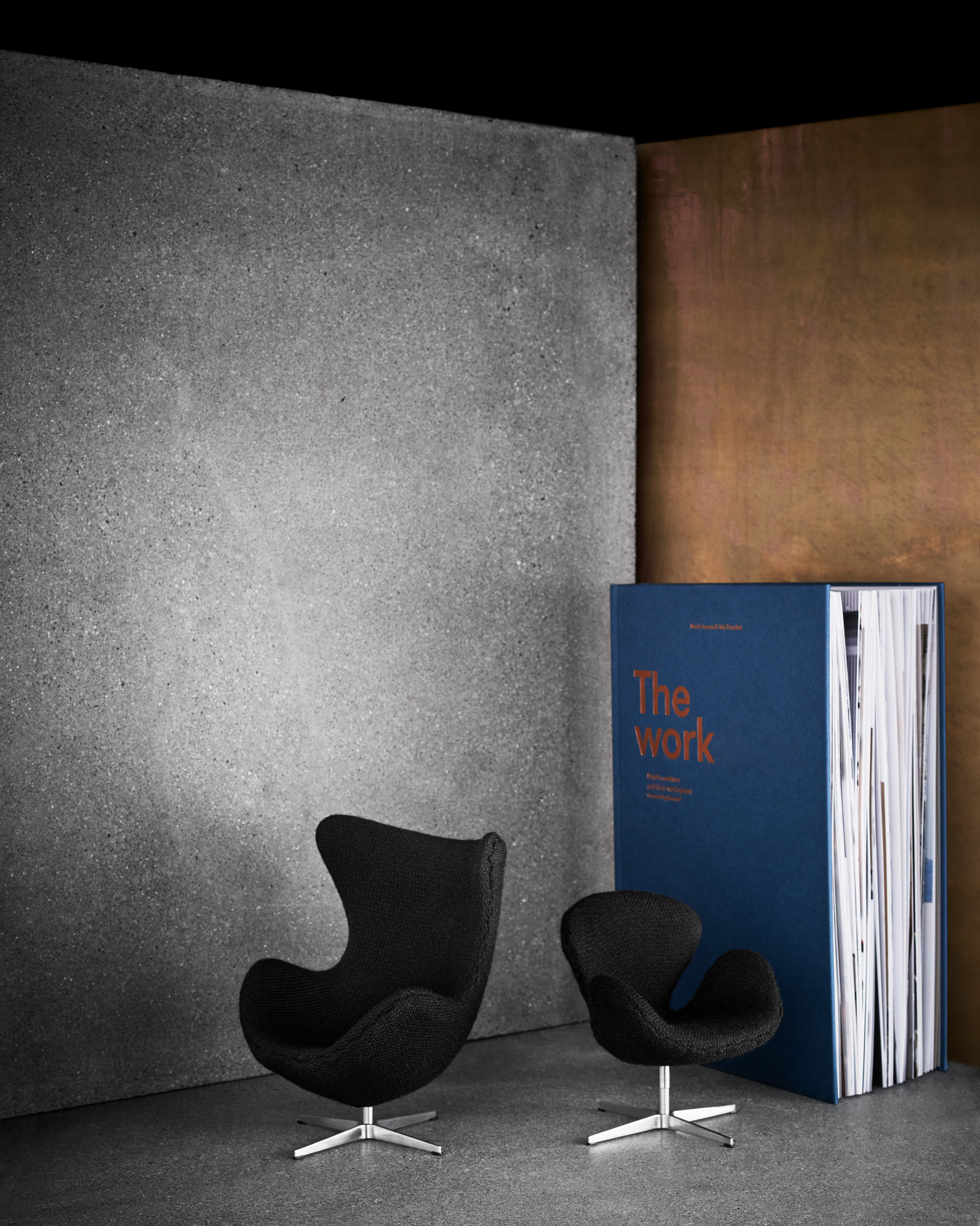 Egg Chair Miniature red Fritz Hansen