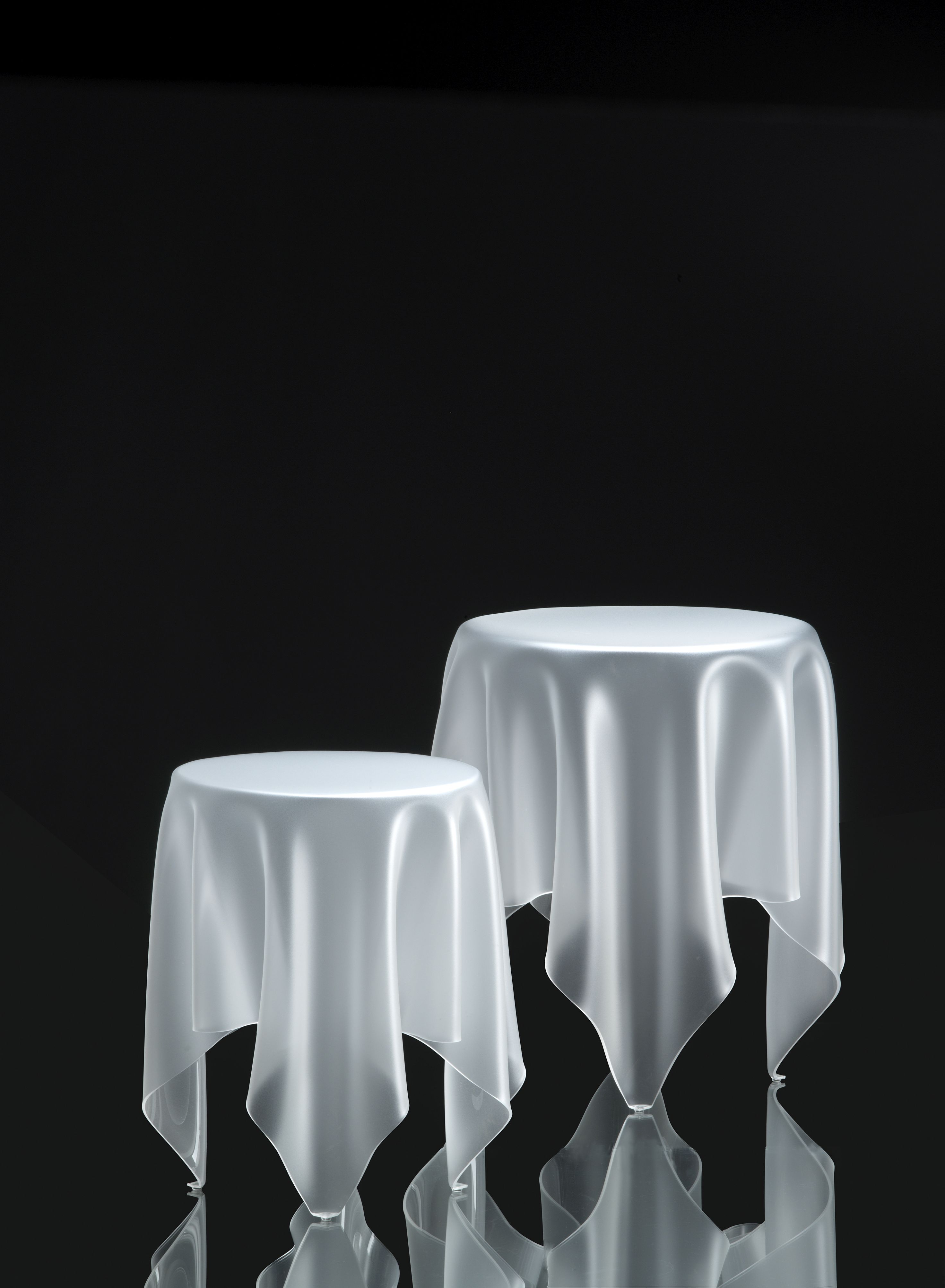 Essey Illusion Side Table ice Klein & More