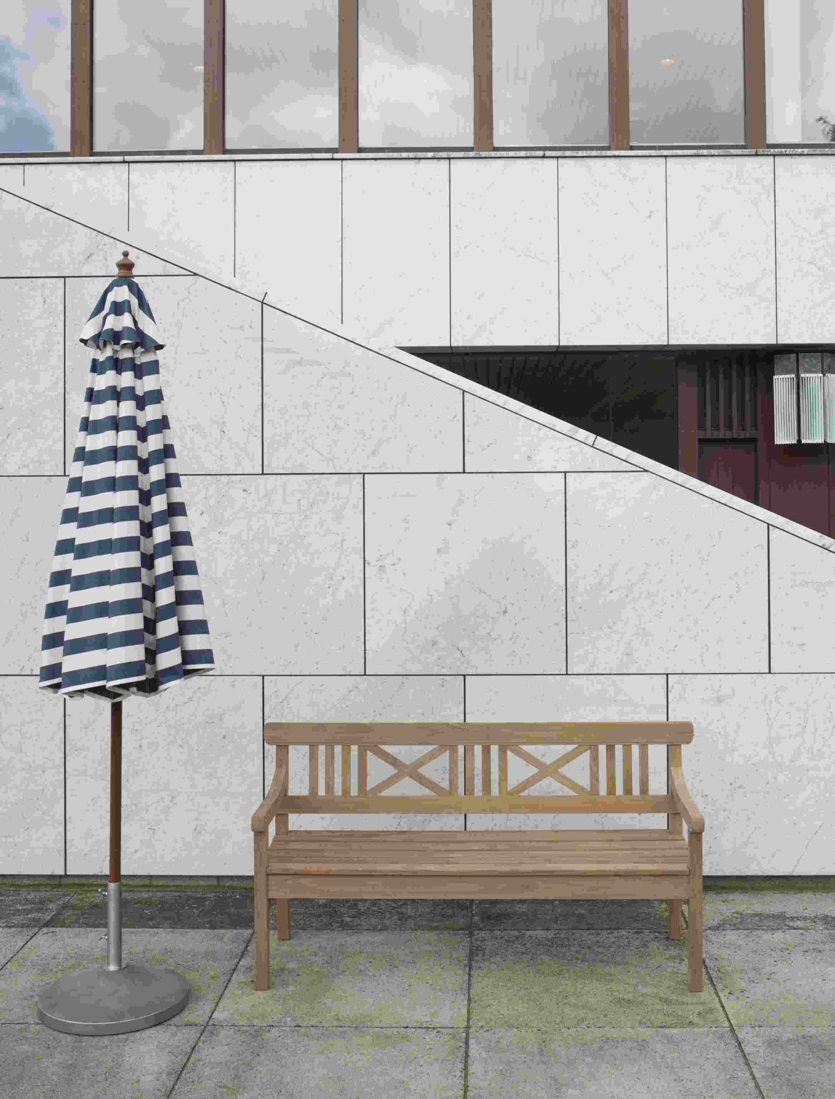 Messina Parasol Skagerak by Fritz Hansen Ø 210 cm / Off white