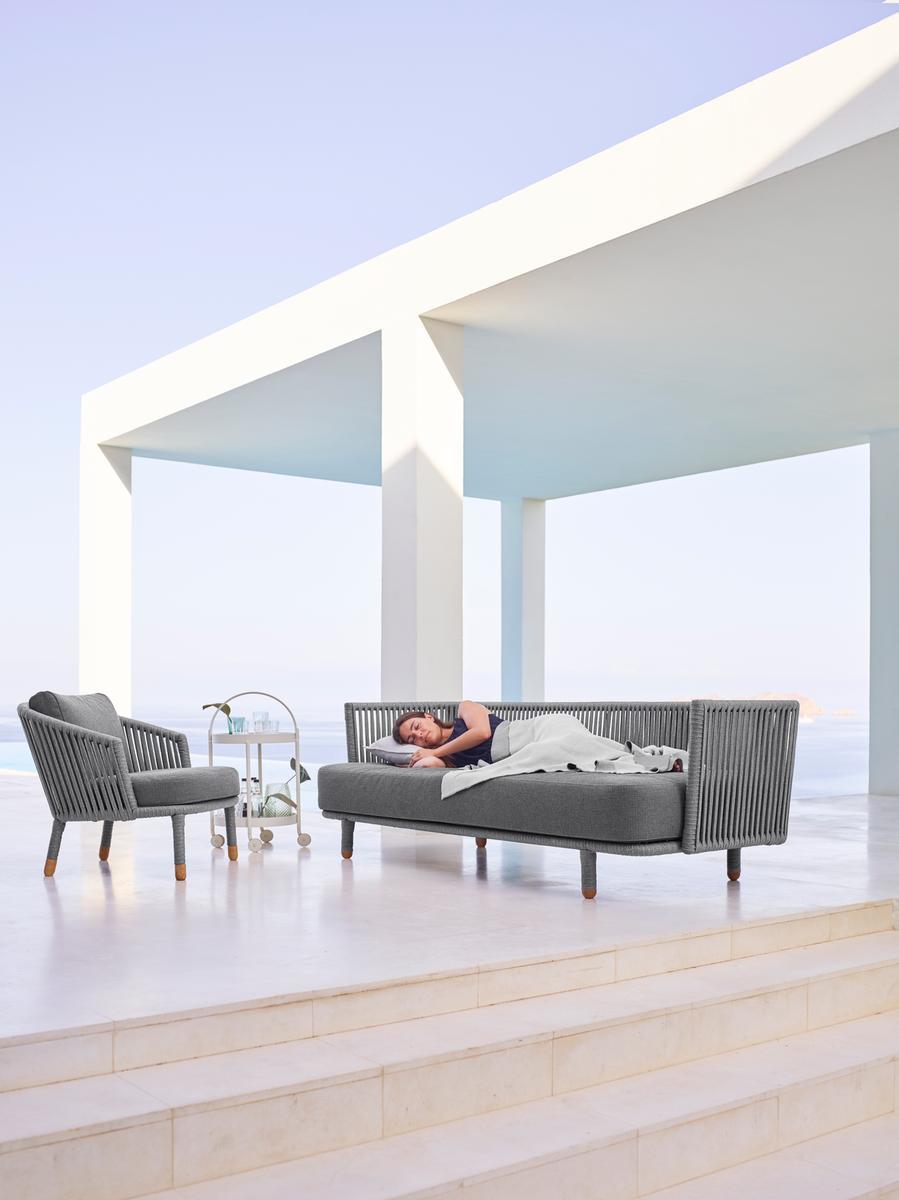 Moments Outdoor lounge chair Cane-Line