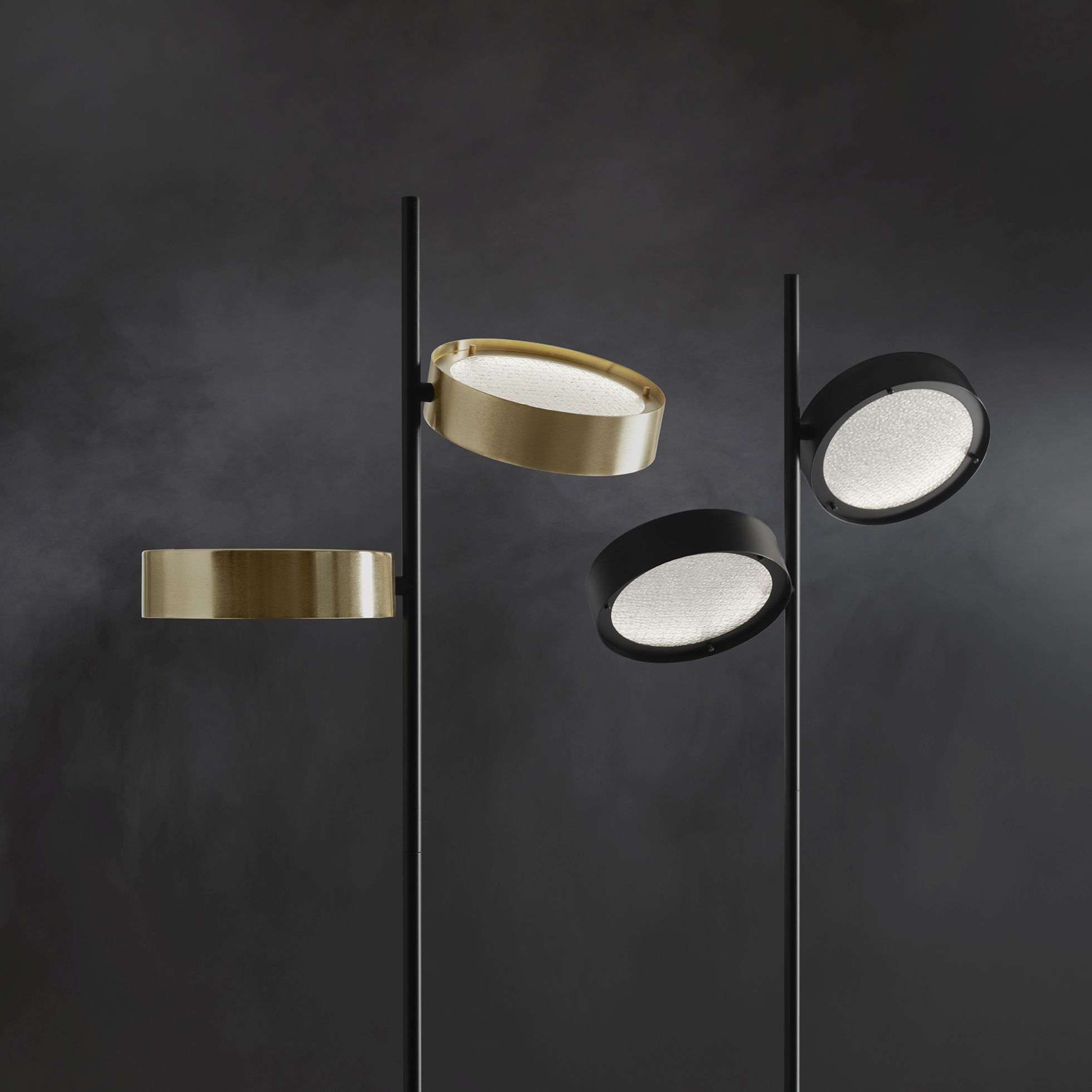 Berlin 323 floor lamp Oluce
