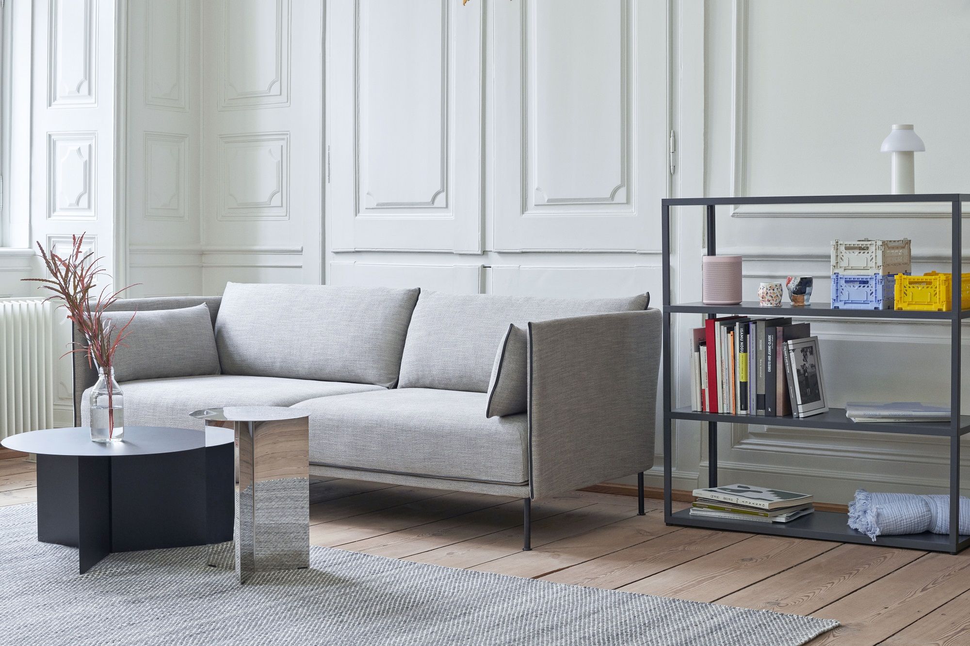 Slit Table Round High side table / coffee table Hay 