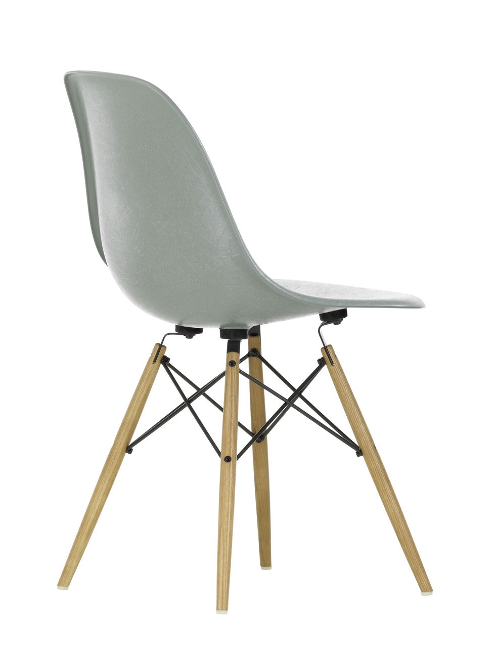 Eames Fiberglass Chair DSW Chair Vitra 