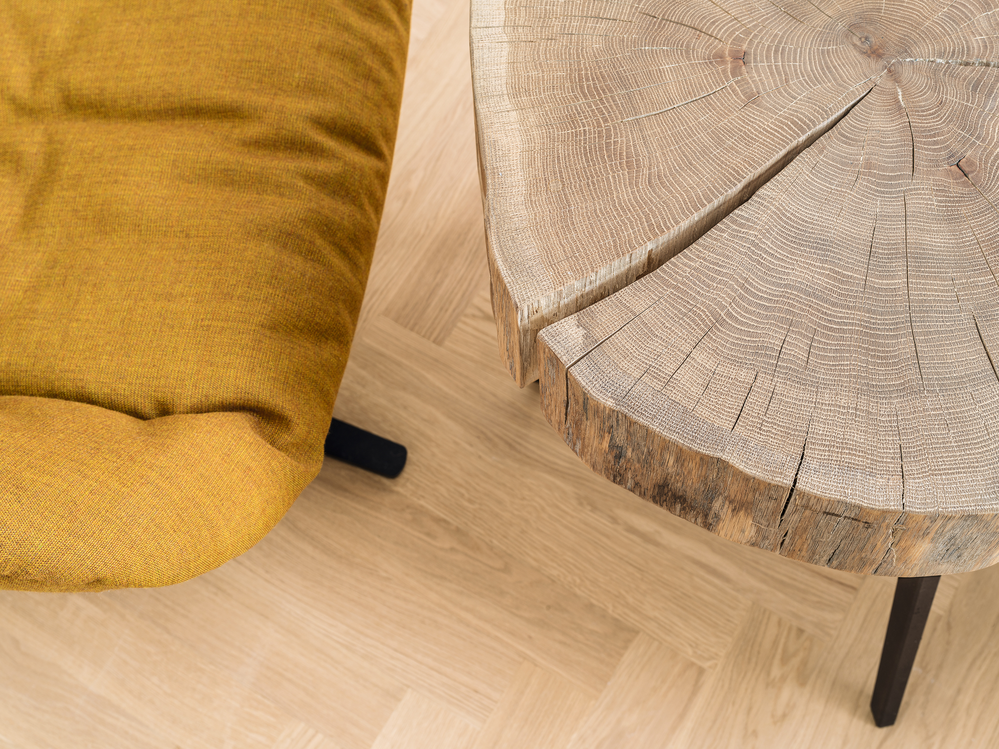 Stomp side table H52 raw Janua