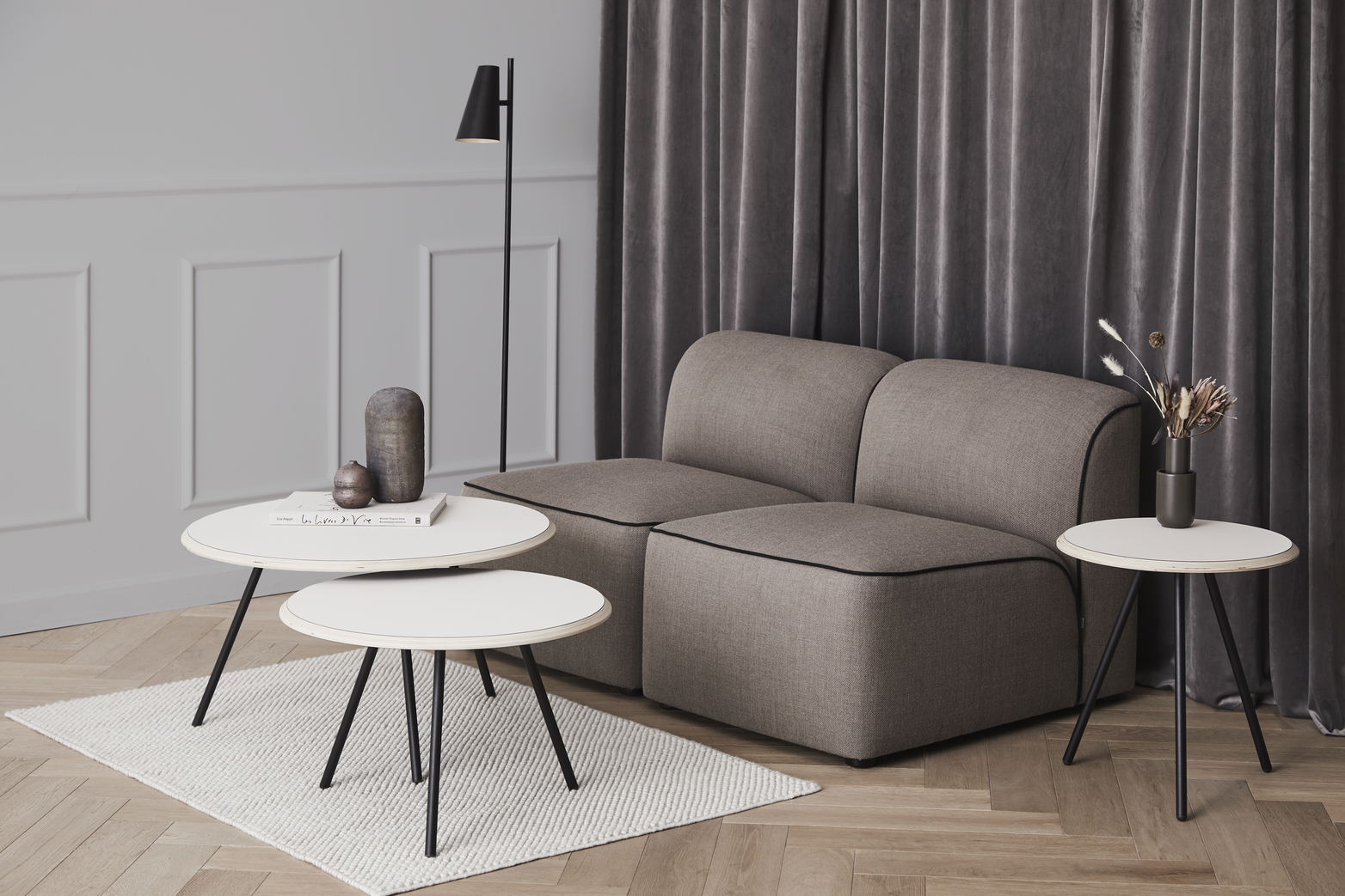 Flora 2,5-seater sofa Woud