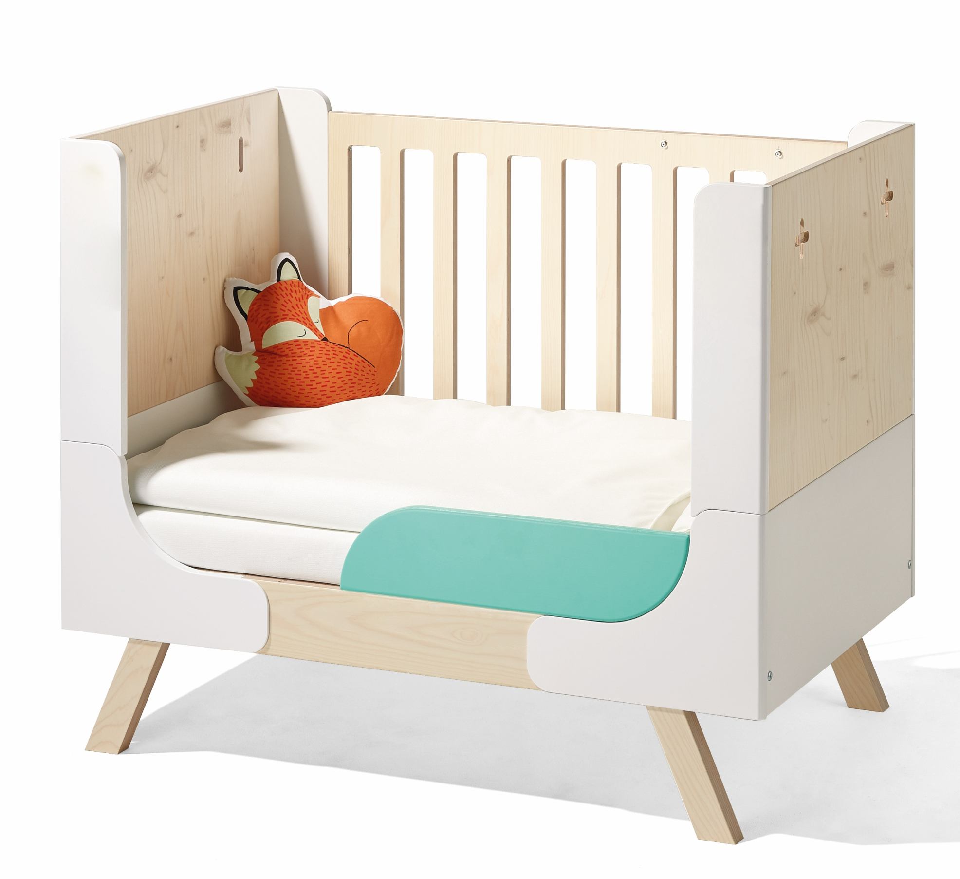 Familie Garage (baby) crib Richard Lampert