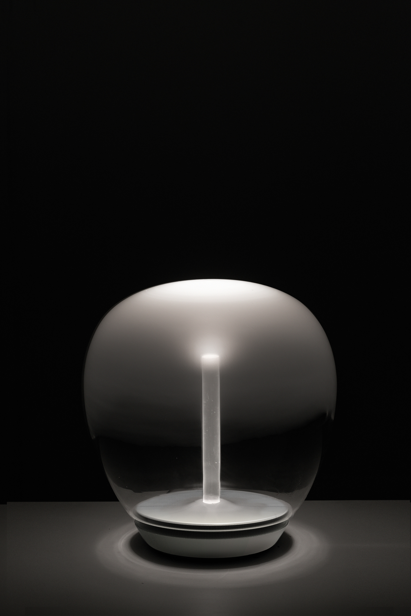 Empatia 16 table lamp Artemide