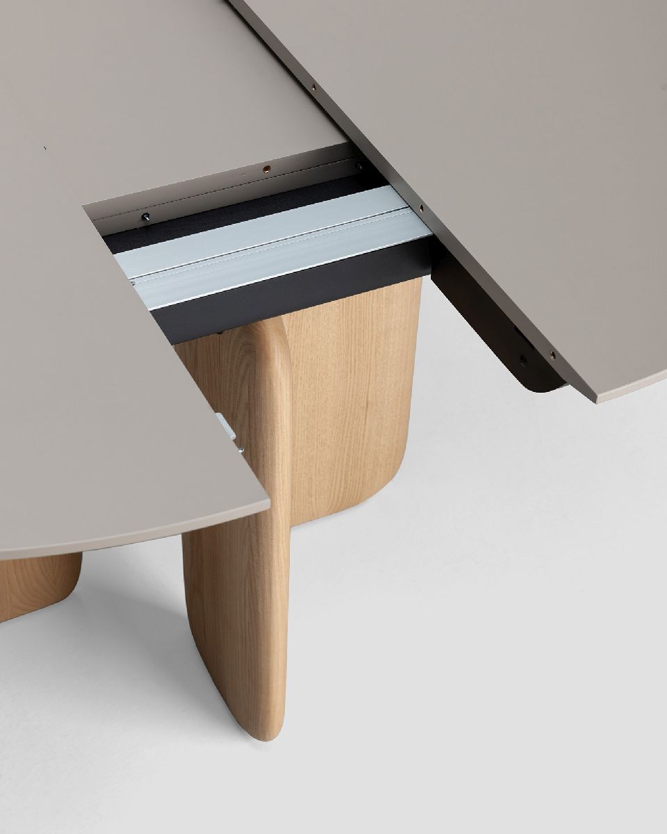 Pala Extendable table / Dining table Kristalia