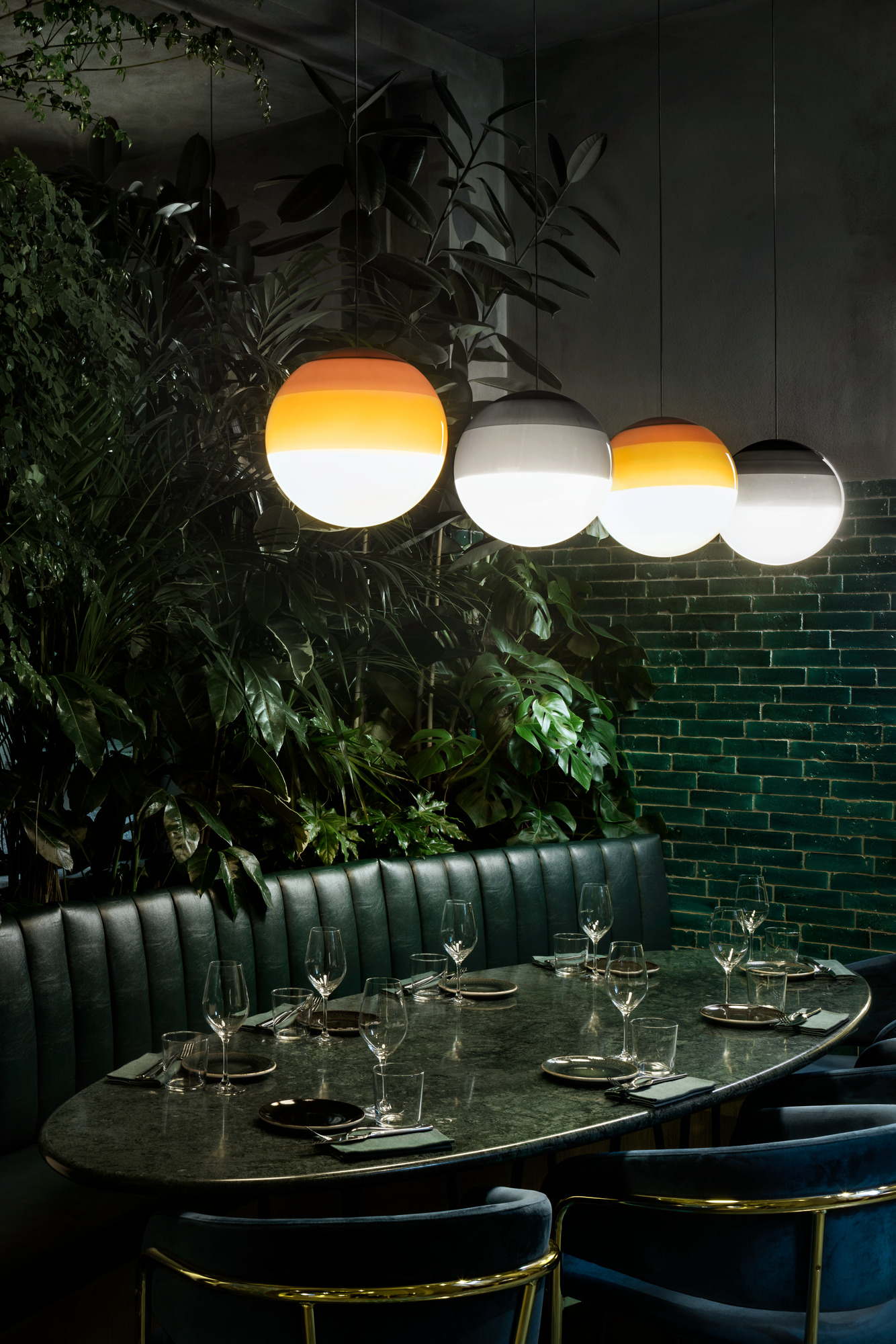 Dipping Light 30 LED Pendant light Marset amber