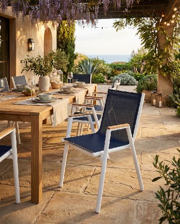 Pilotis armchair with armrests Batyline Outdoor Fermob