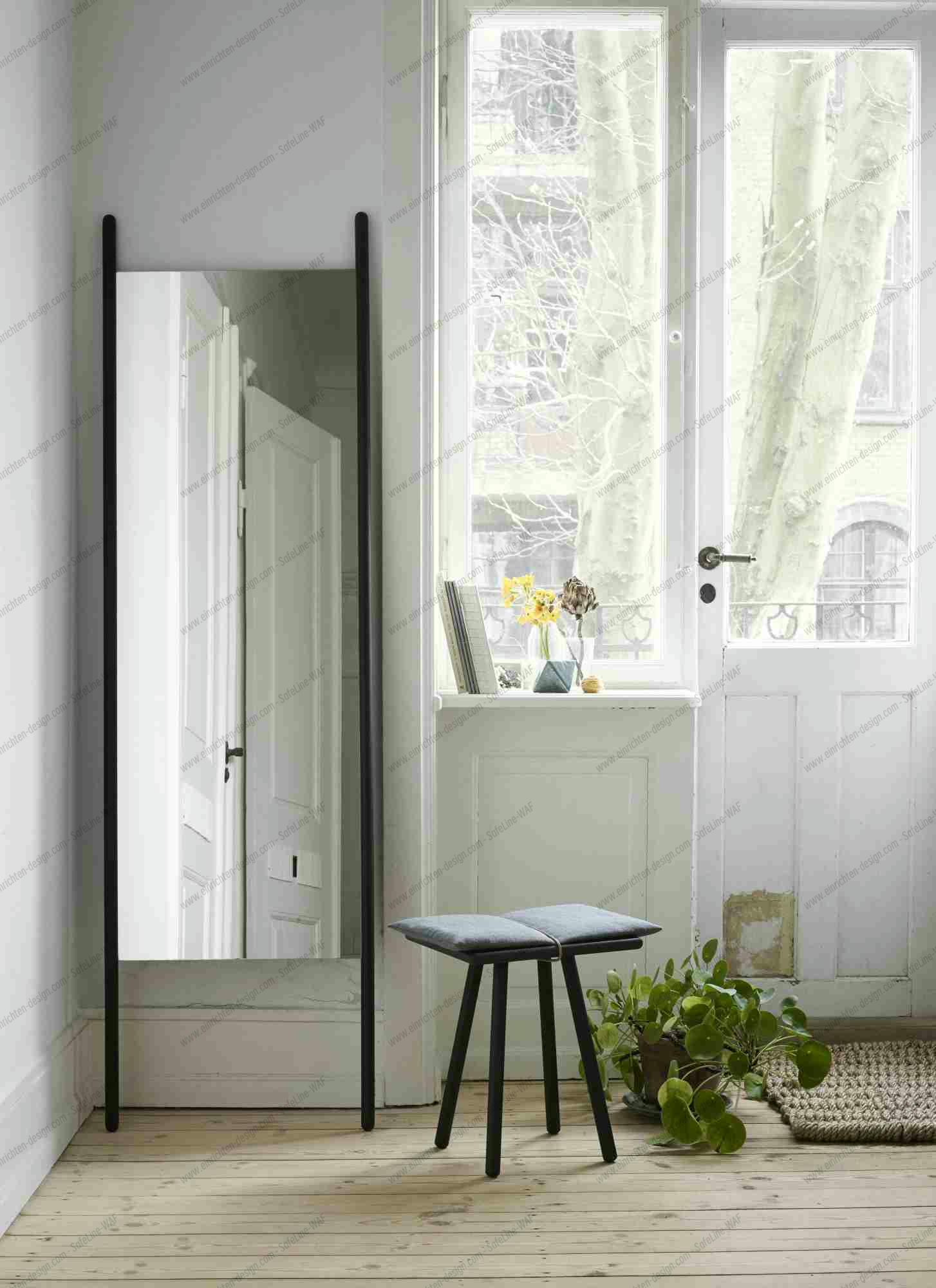 Georg Stool black lacquered oak stool Skagerak by Fritz Hansen
