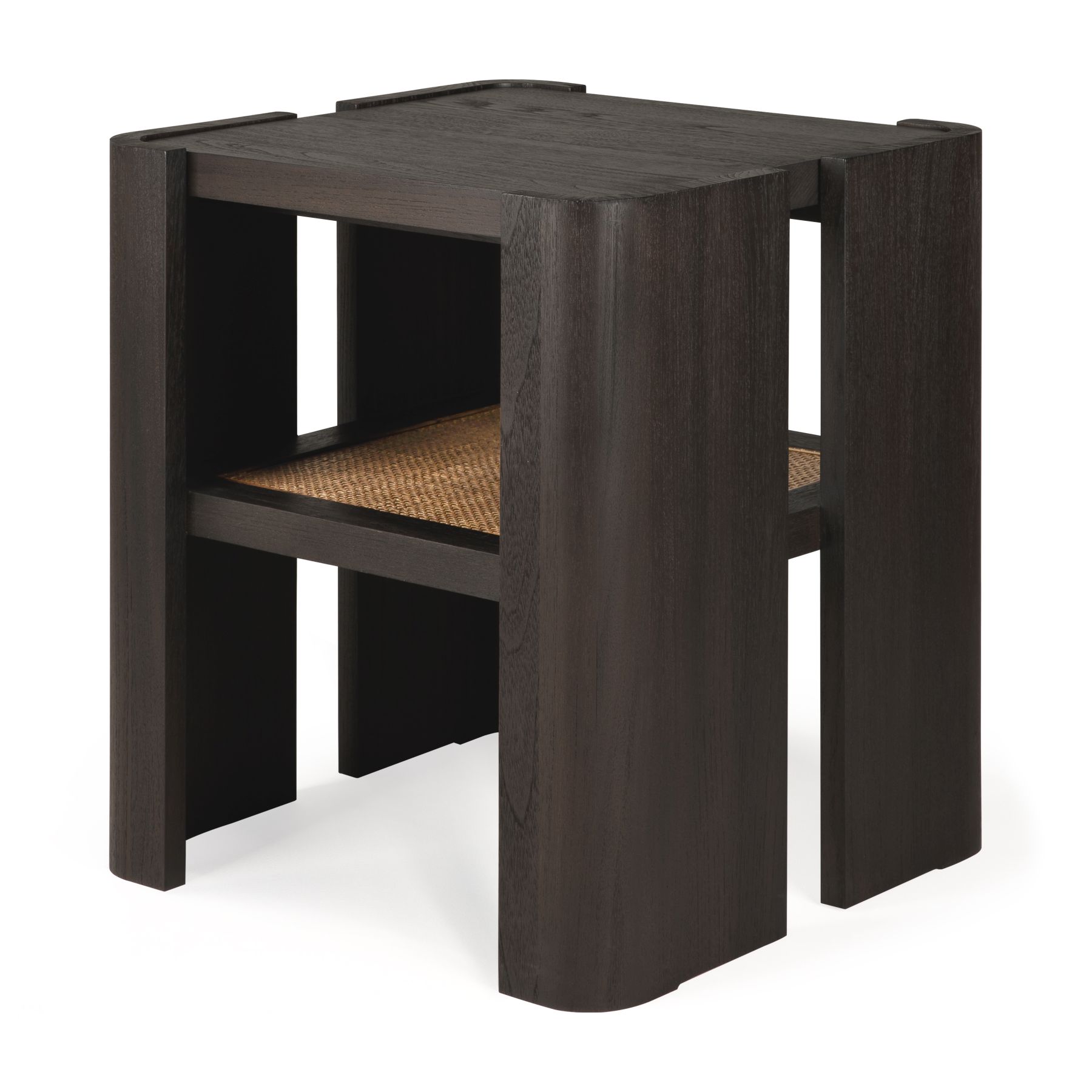 Ethnicraft Panel Beistelltisch aus dunklem Holz mit Ablage aus Rattan, modernes Möbeldesign.