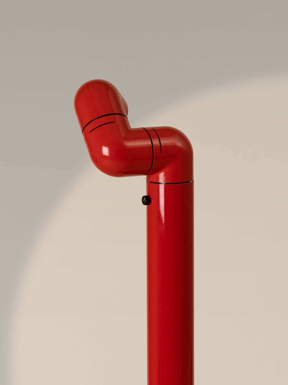 Tatu Alta Floor Lamp by Santa & Cole