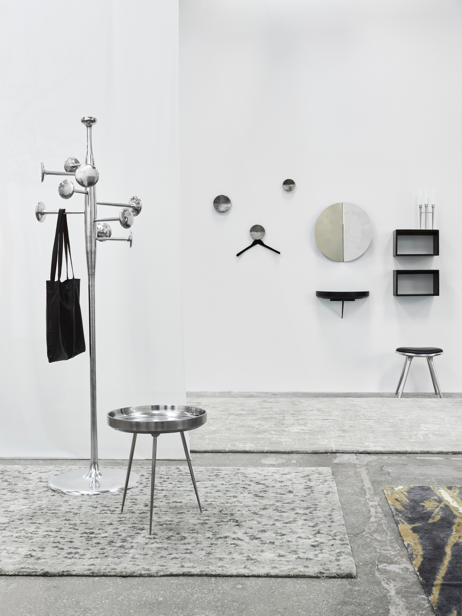 Imago Mirror Object Wall Mirror stainless steel Mater