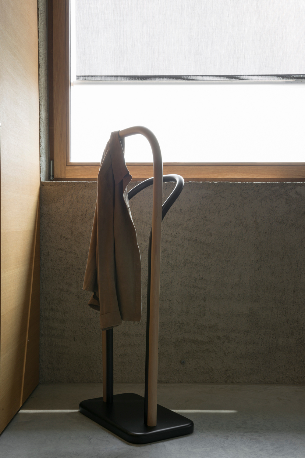 Arch Clothes Valet Wiener GTV Design
