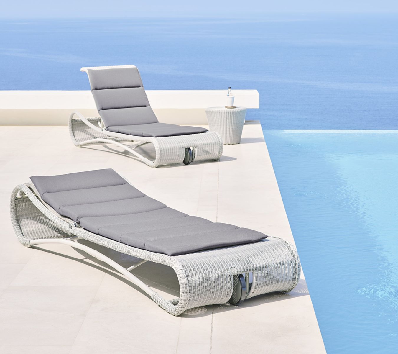 Escape Sun Lounger Cane-Line