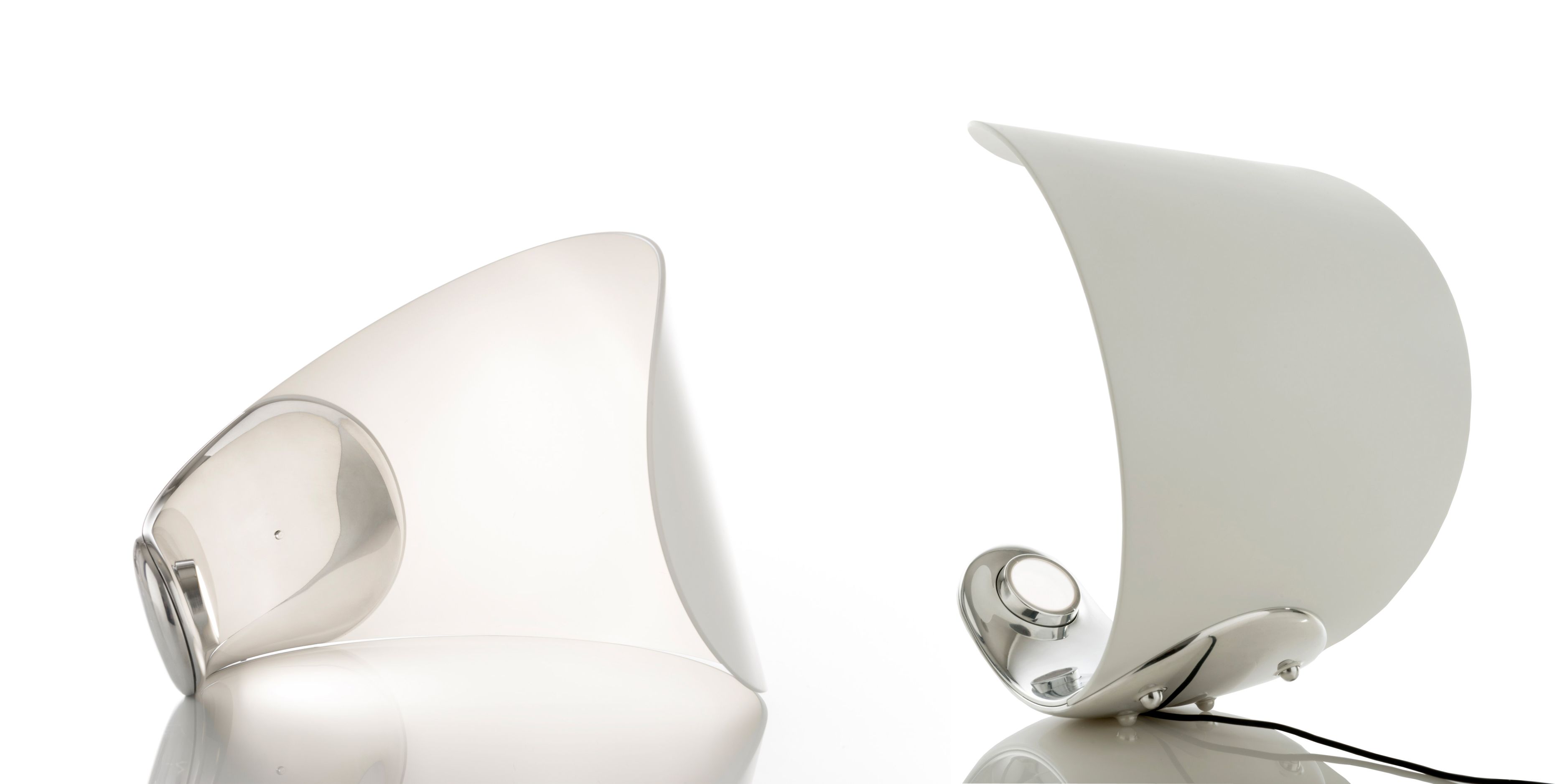 D76 Curl Table Lamp Luceplan
