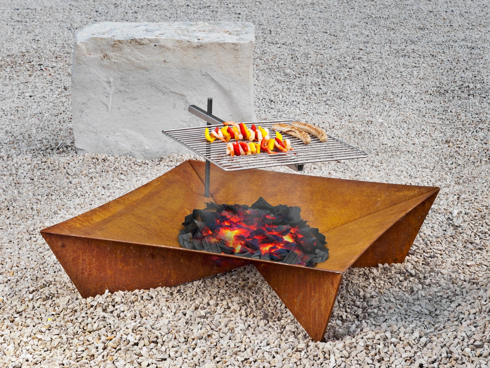 Fluxus Fire bowl square Keilbach