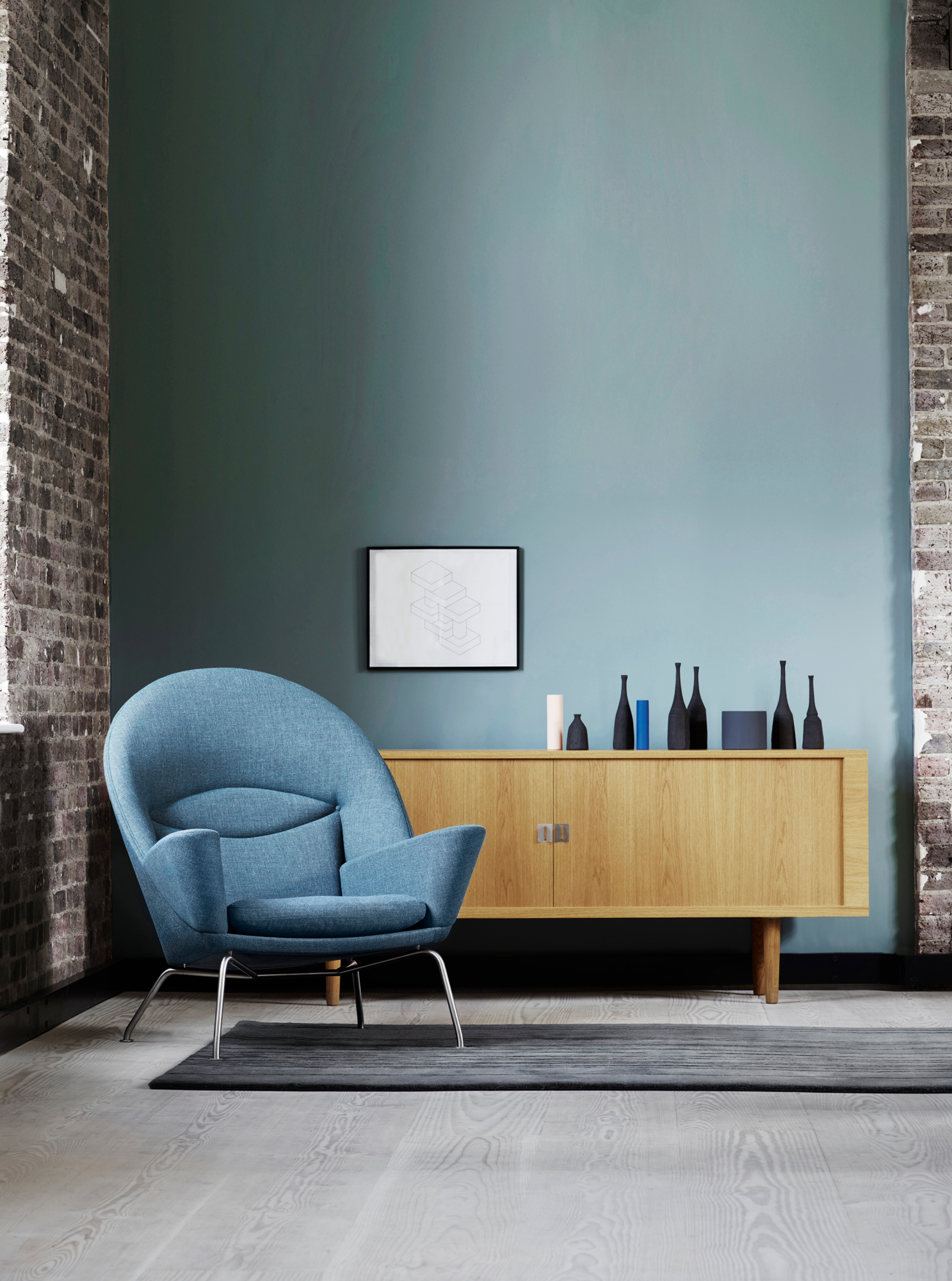 CH825 Credenza Sideboard Carl Hansen & Søn Farbe eiche weißöl Gestell massives Holz