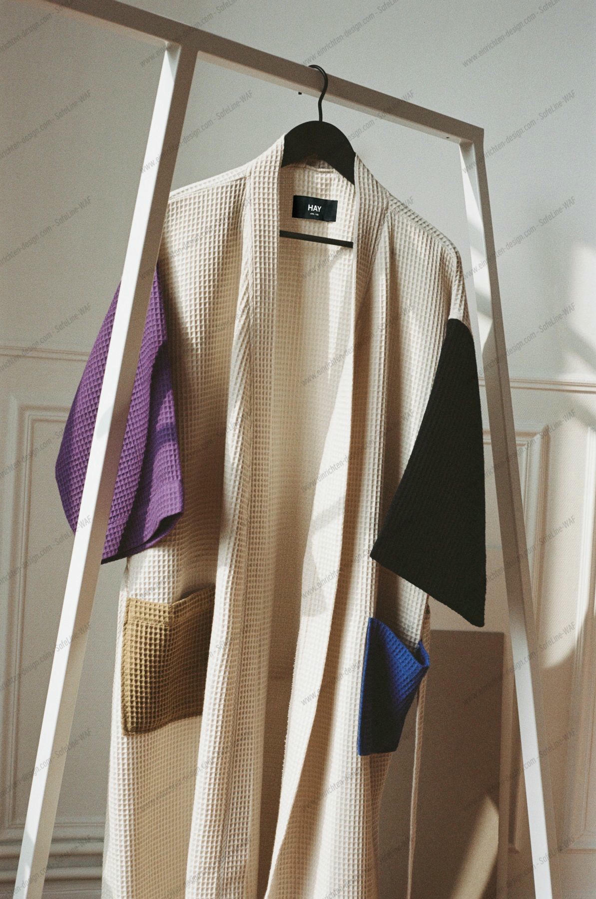 Loop Stand Wardrobe Hay