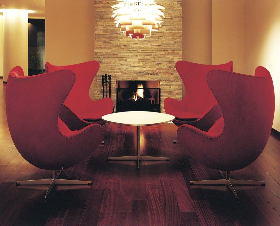 The Egg / Egg Chair Stool Fritz Hansen  