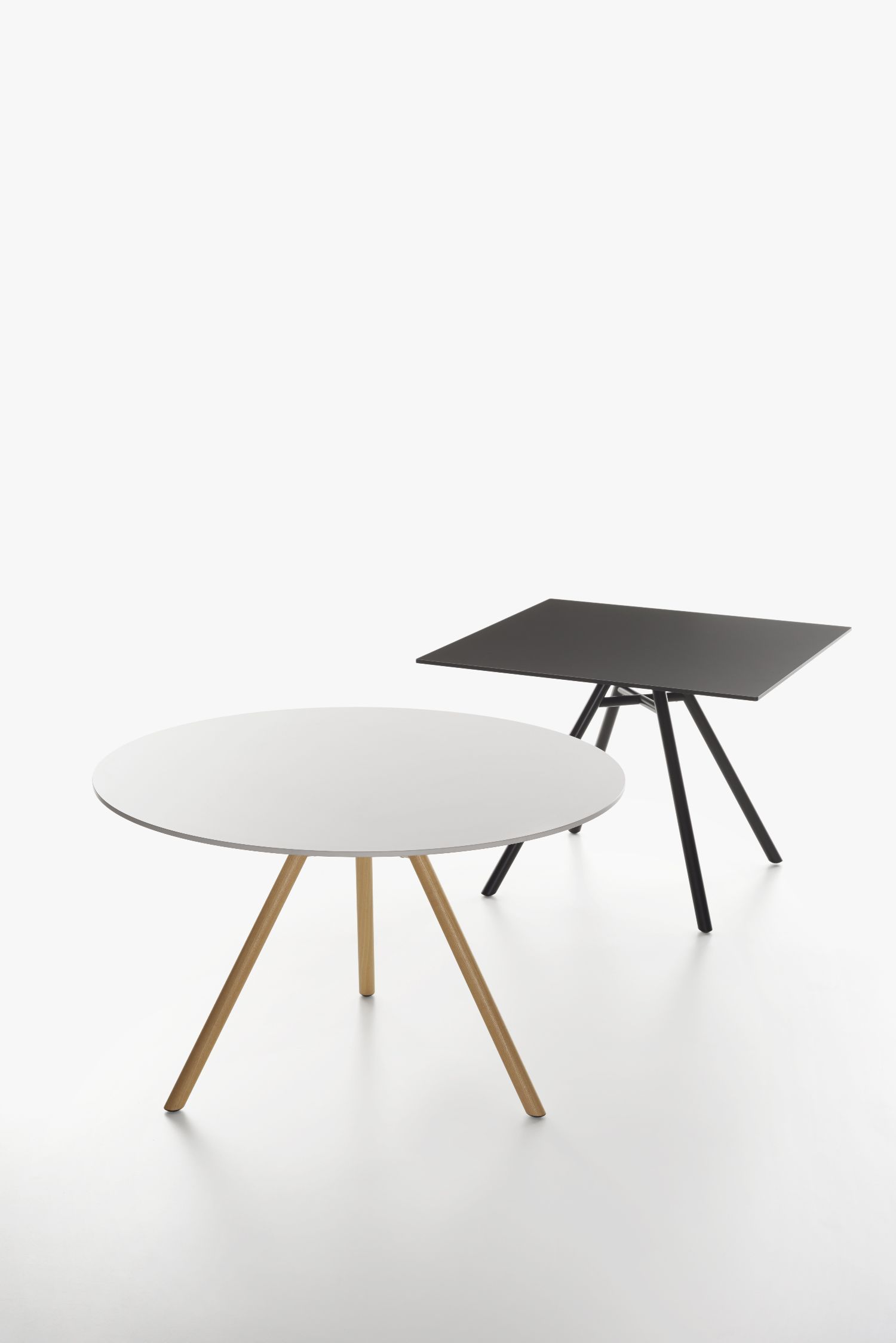 Mart Table Plank table