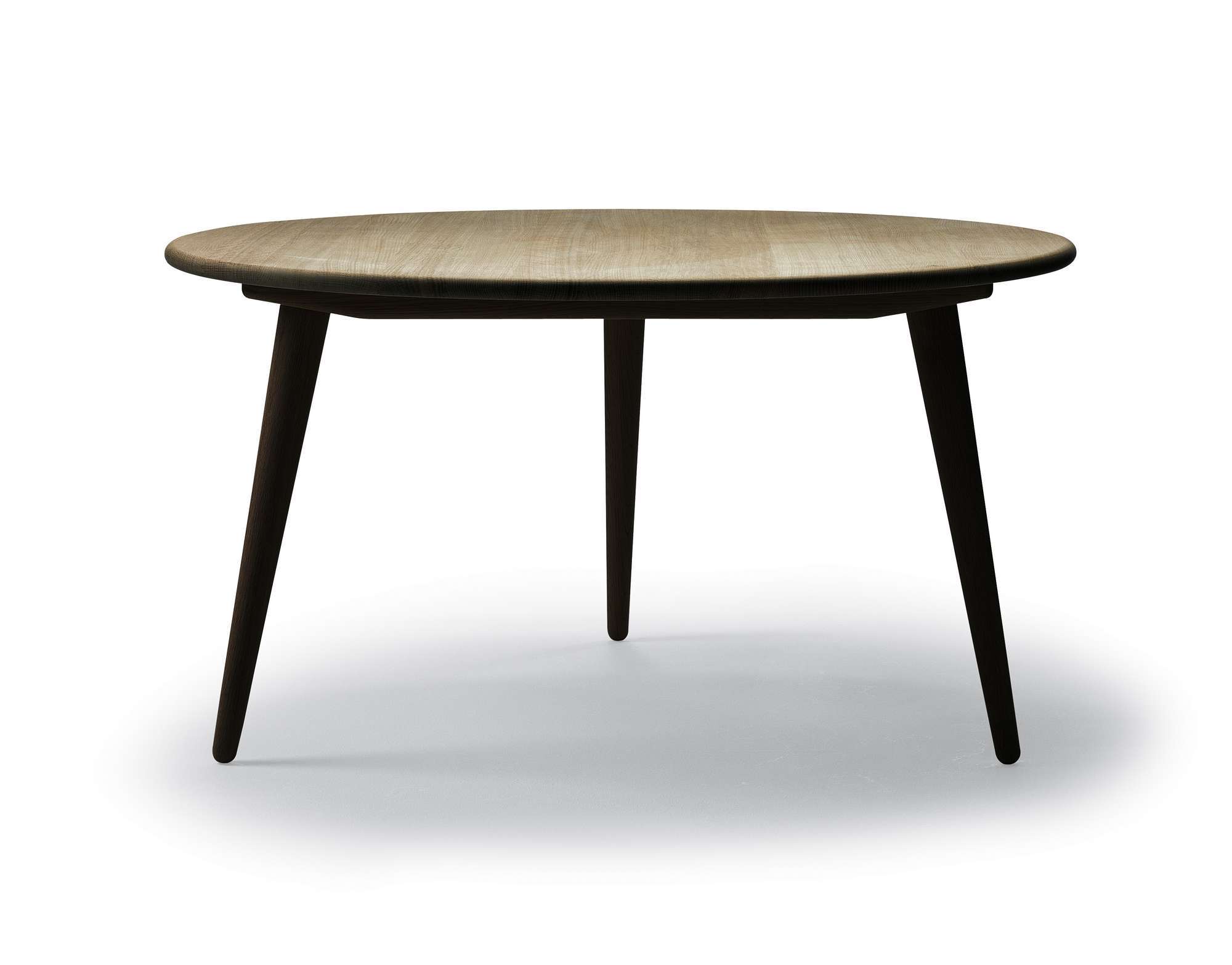 CH008 coffee / side table Carl Hansen & Søn