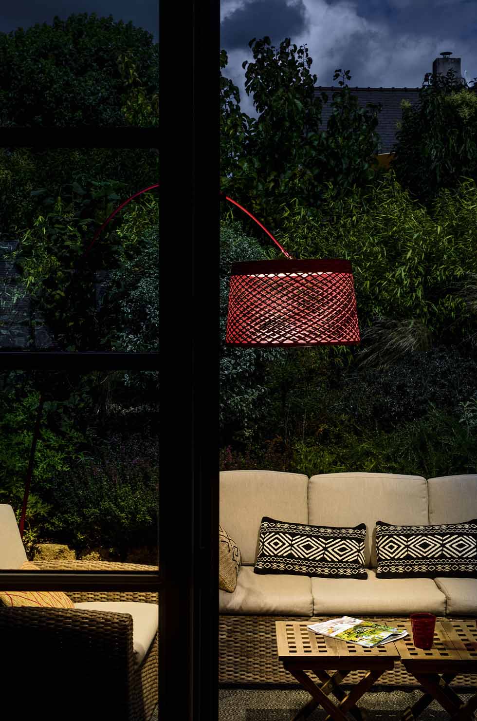 Twiggy Grid floor lamp carmine Foscarini