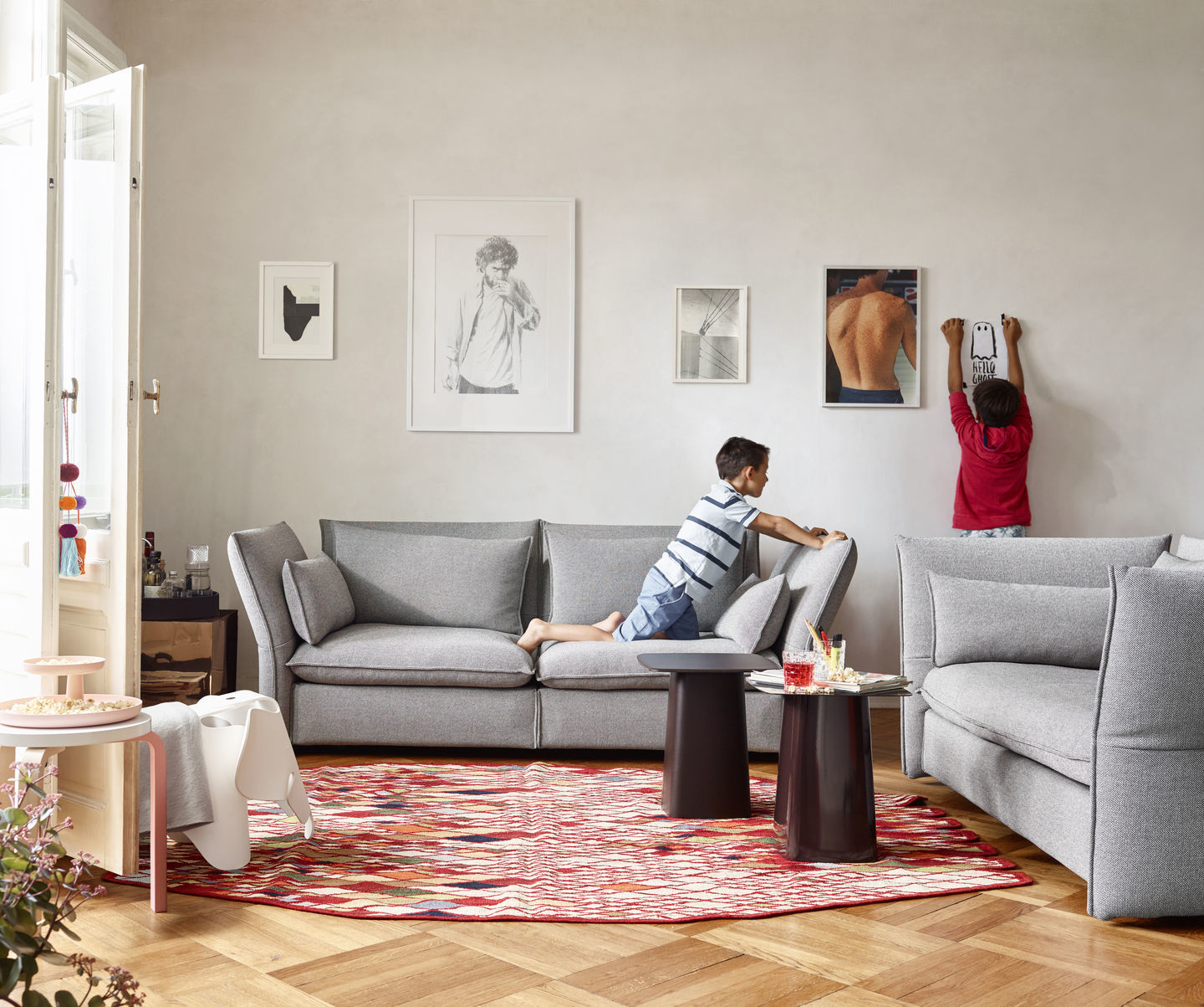Metal Side Table Large Vitra