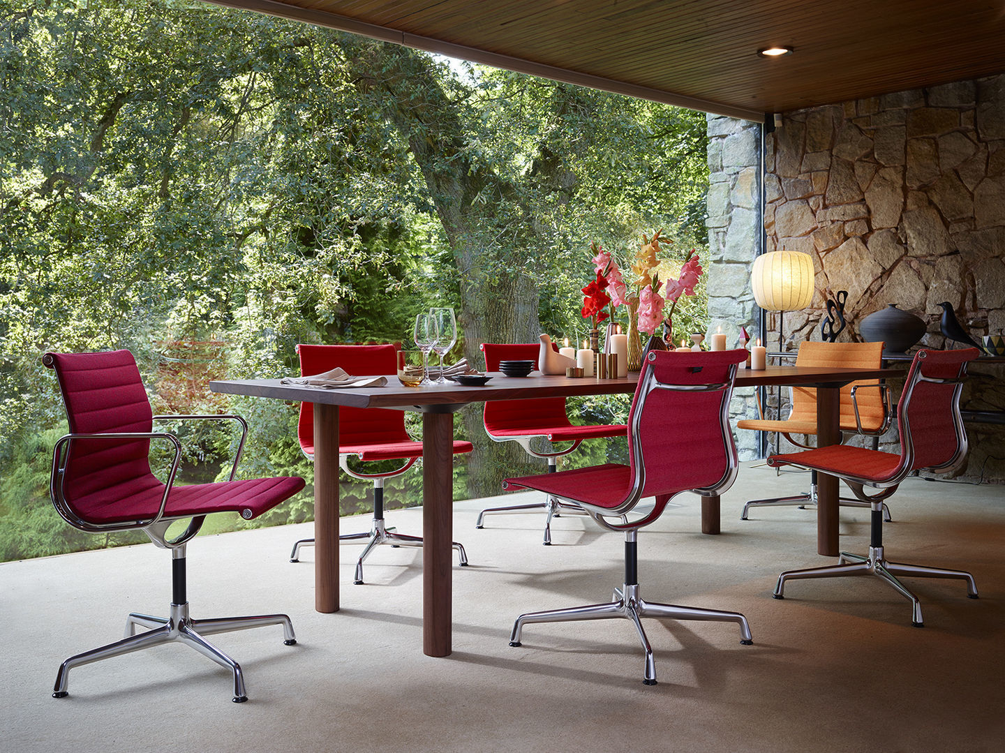 Aluminum Chair EA 103 / EA103 Chair Vitra