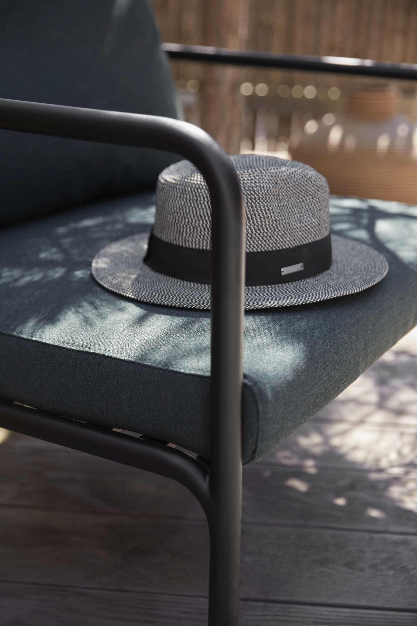 Avon Lounge Chair Outdoor Armchair Houe 