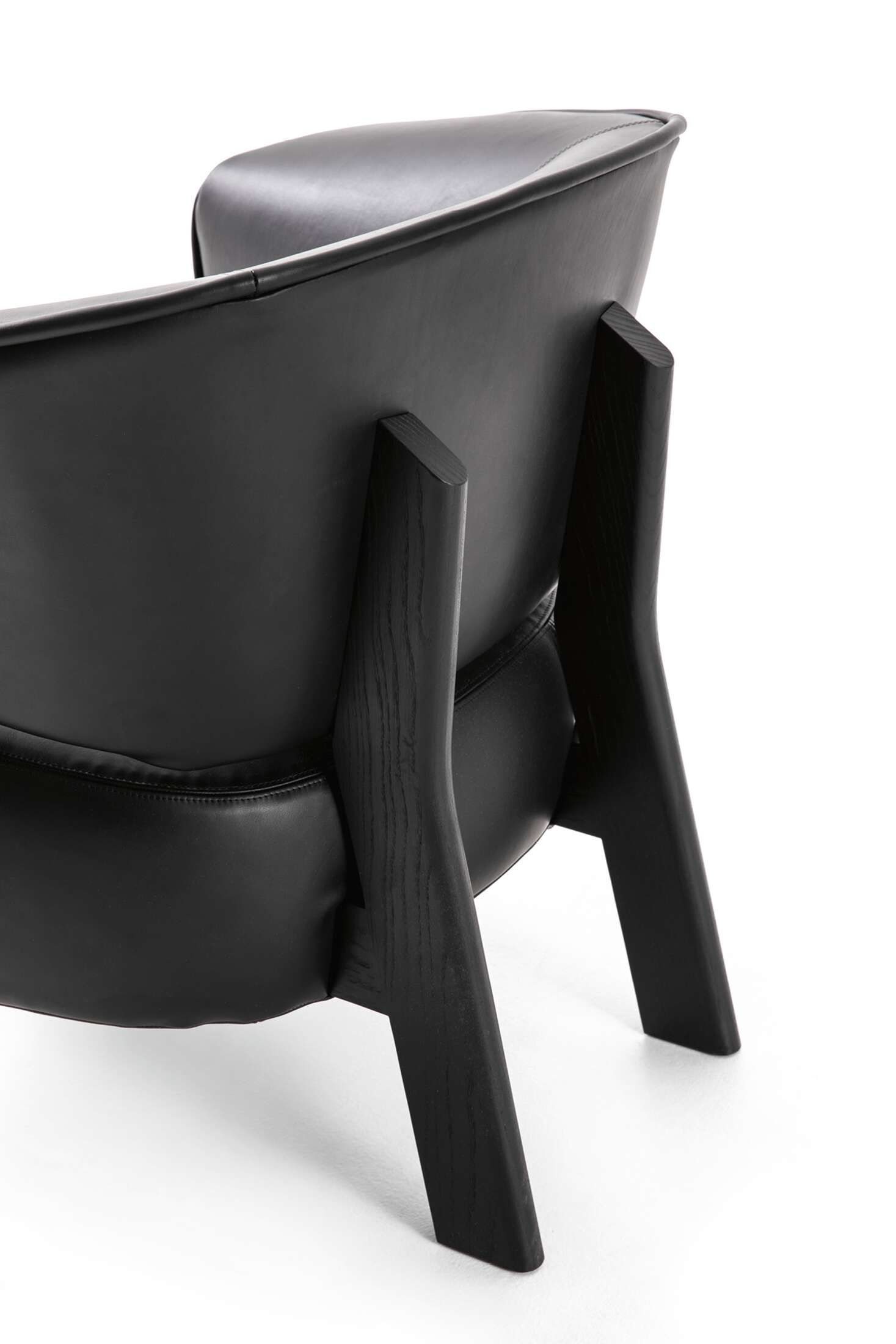 Back-Wing Armchair Armchair Cassina
