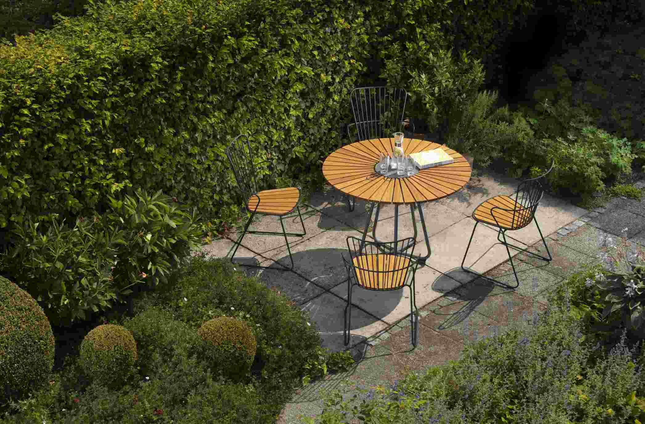 Circle Outdoor Table Ø 110 cm Houe