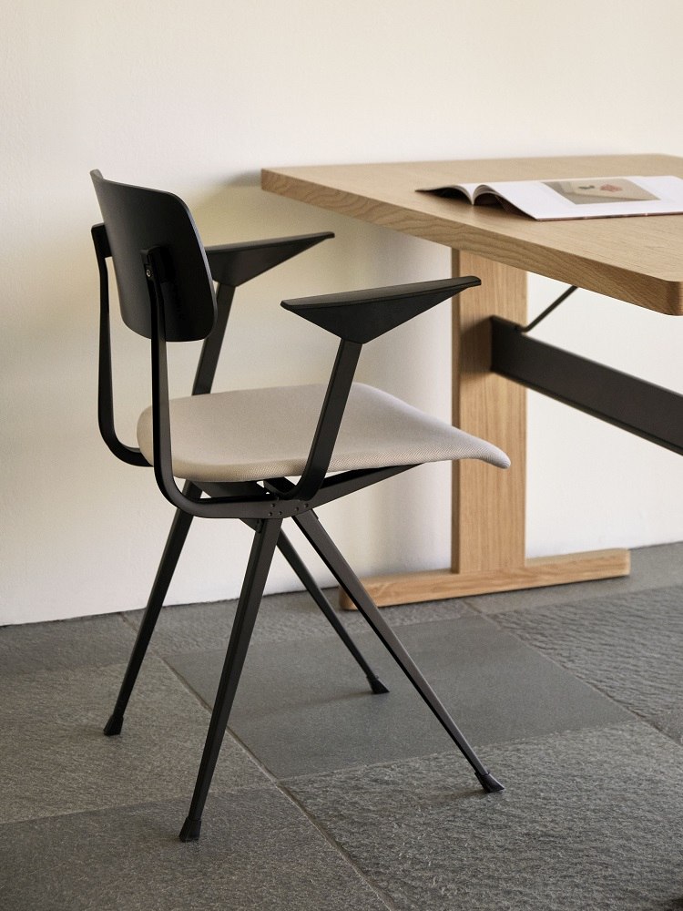 Passerelle Desk Hay Black