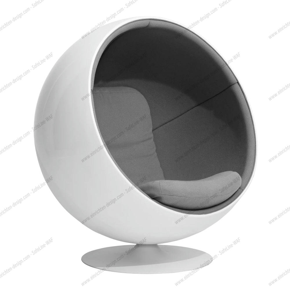 Weißer Ball Chair Sessel mit grauer Innenausstattung, ein Designklassiker für modernes Wohnen.