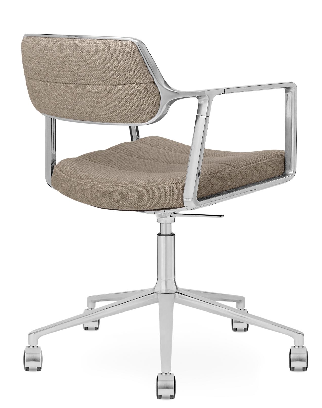 Vipp 453 / Vipp453 Swivel Chair DARK SAND TEXTILE / POLISHED ALUMINUM FRAME WITH CASTERS Vipp SINGLE PIECES