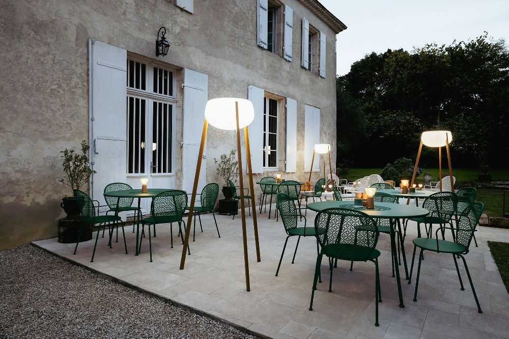 Yunos Solar LED Floor Lamp Outdoor Fermob