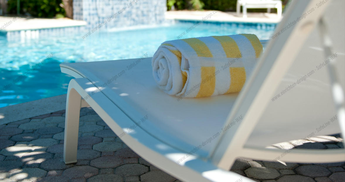 Alizé Sunlounger XS Fermob