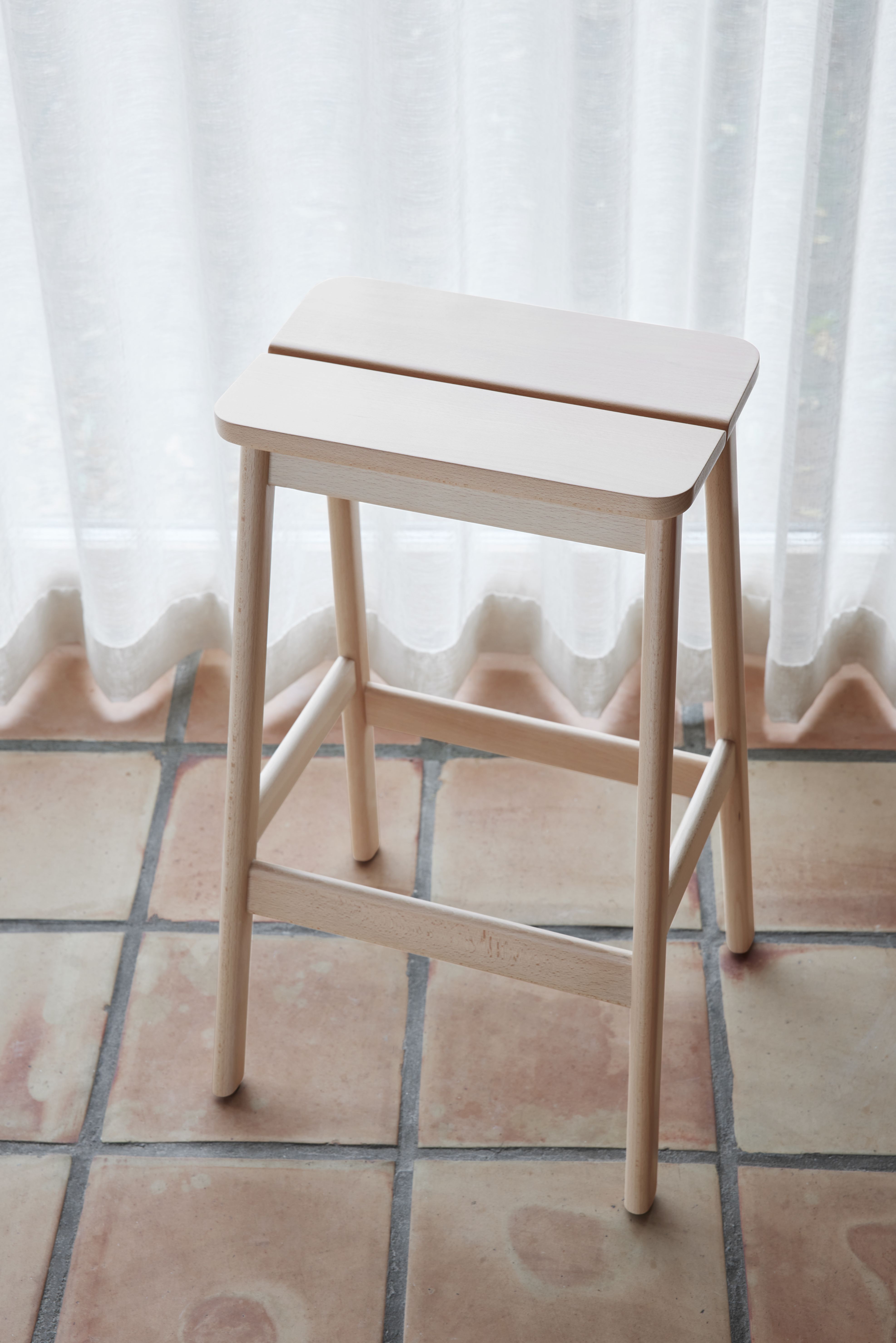 Angle Standard Bar Stool Form & Refine