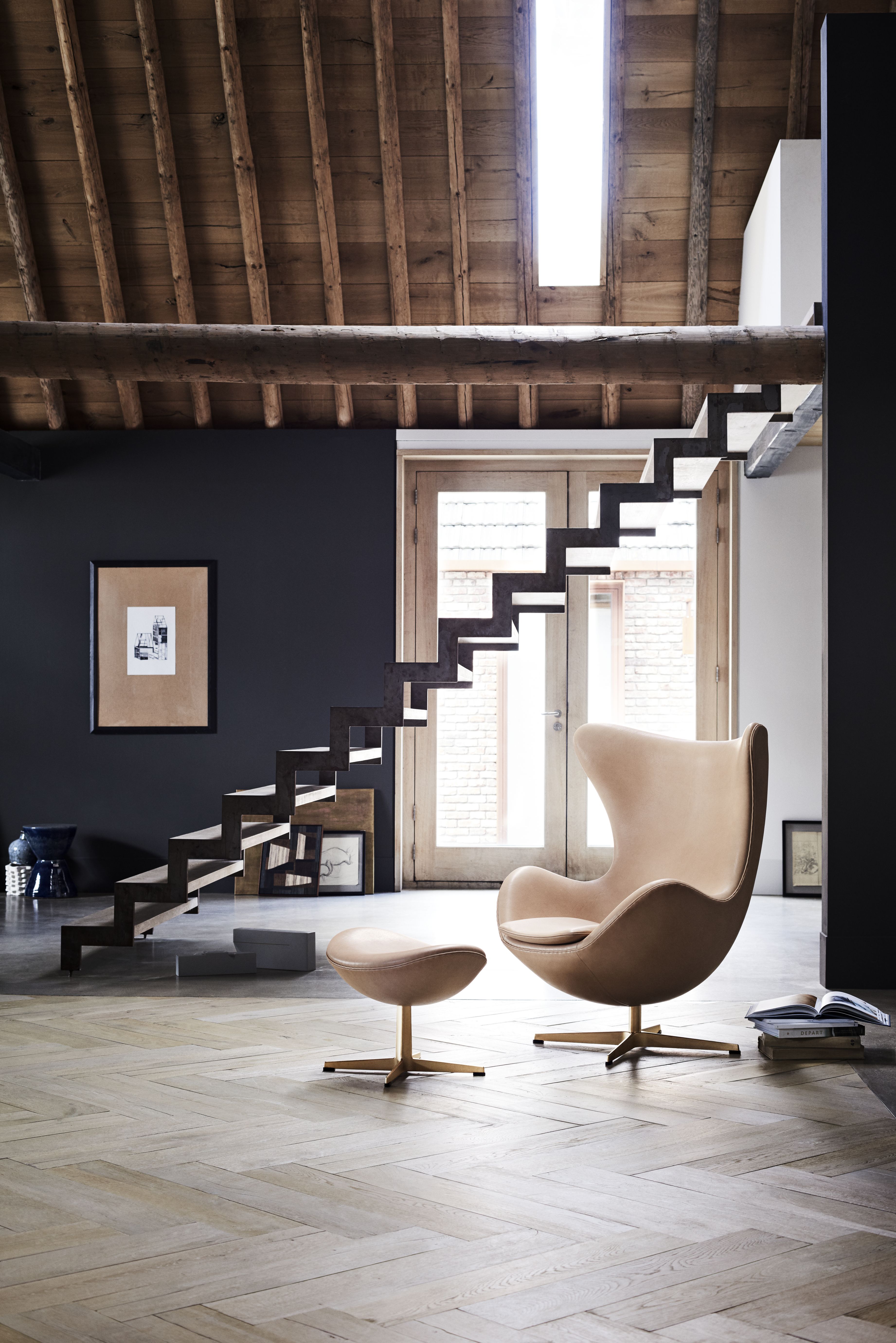 The Egg / Egg Chair Stool Fritz Hansen  