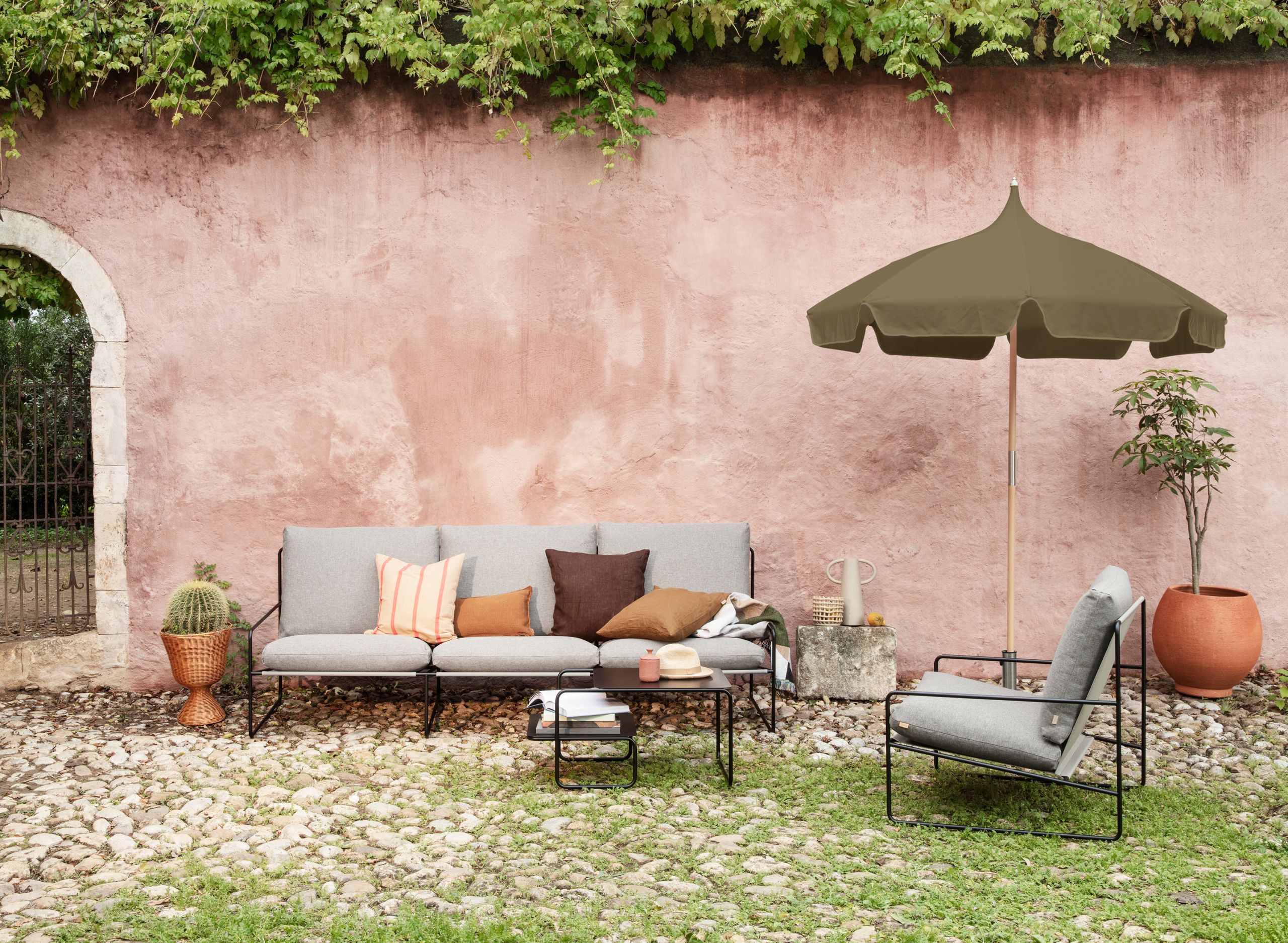 Desert 1 Seater Outdoor Armchair Black Frame Ferm Living 