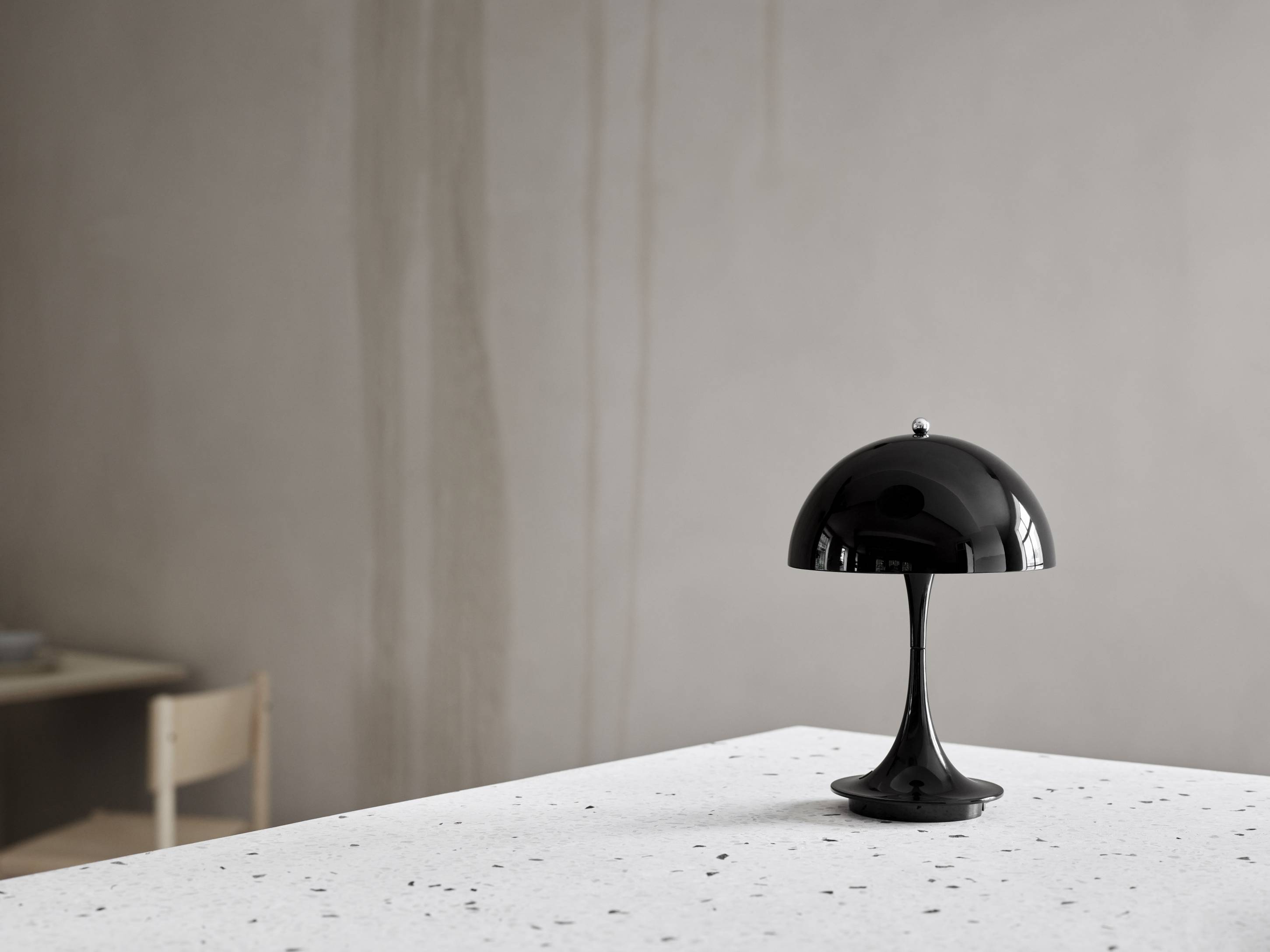 Panthella 160 Portable LED Table lamp Indoor/Outdoor Louis Poulsen Steel Black SINGLE PIECES