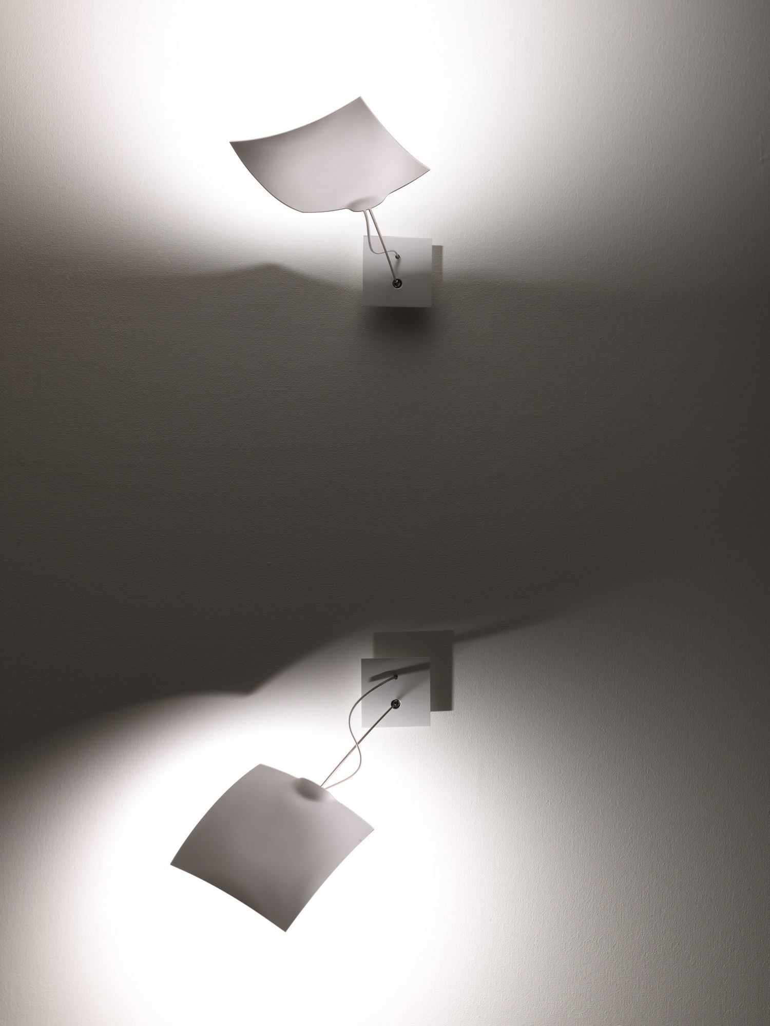 18 x 18 LED wall lamp Ingo Maurer