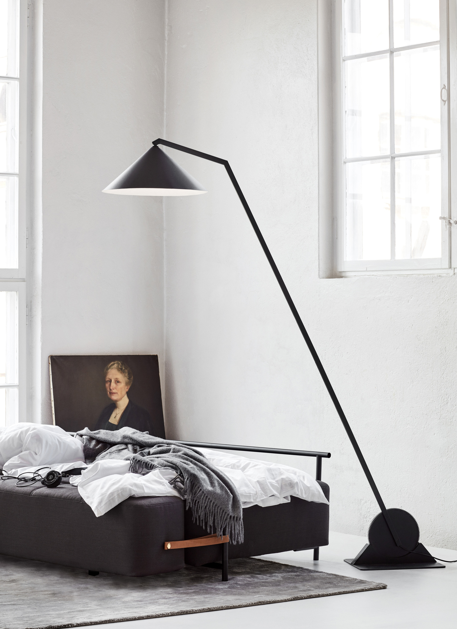 Gear floor lamp Northern