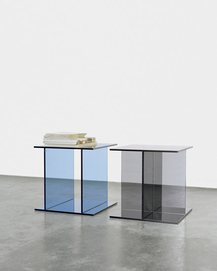 CT08 Vier side table by Philipp Mainzer e15