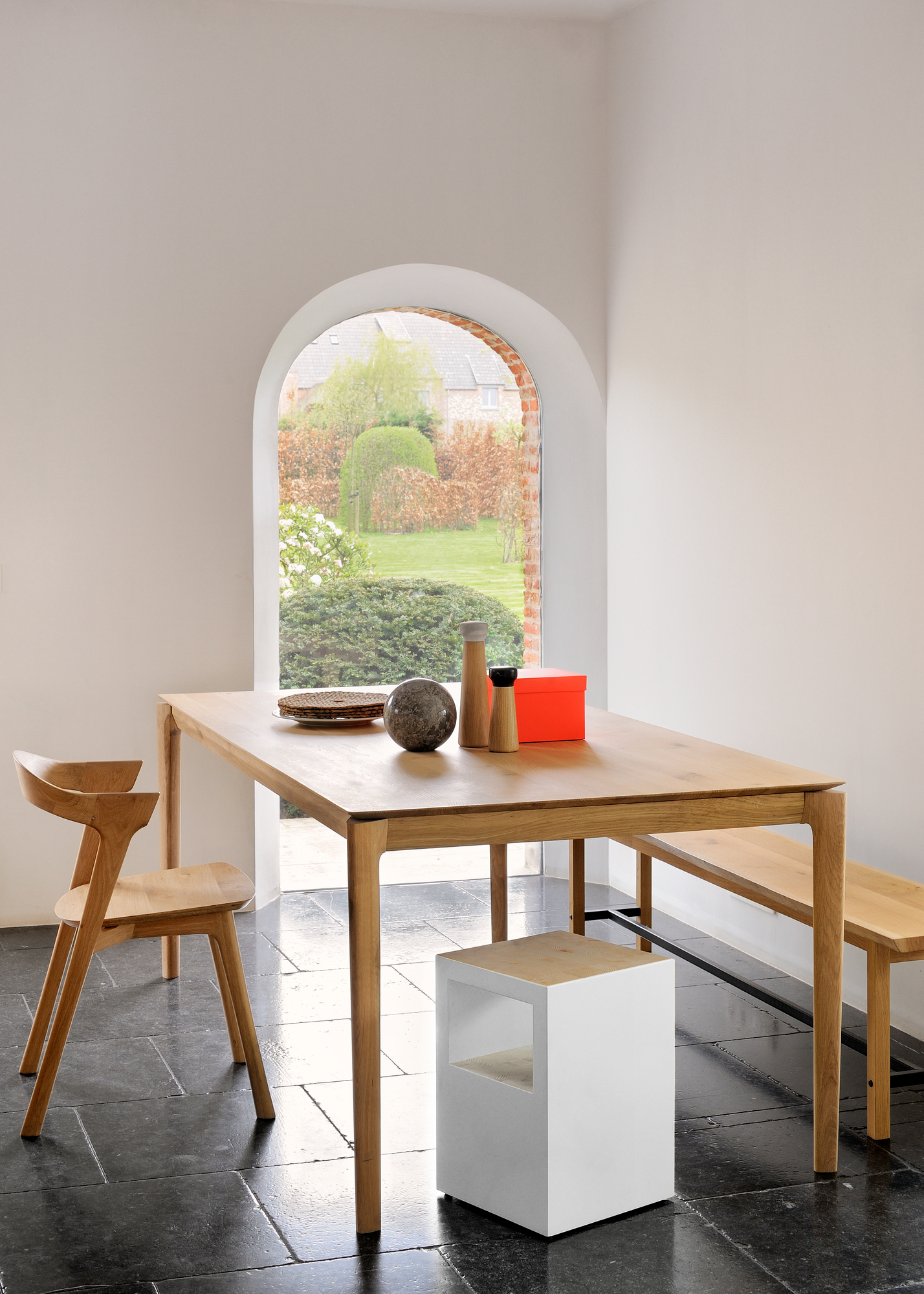 Dining table Bok oak Ethnicraft